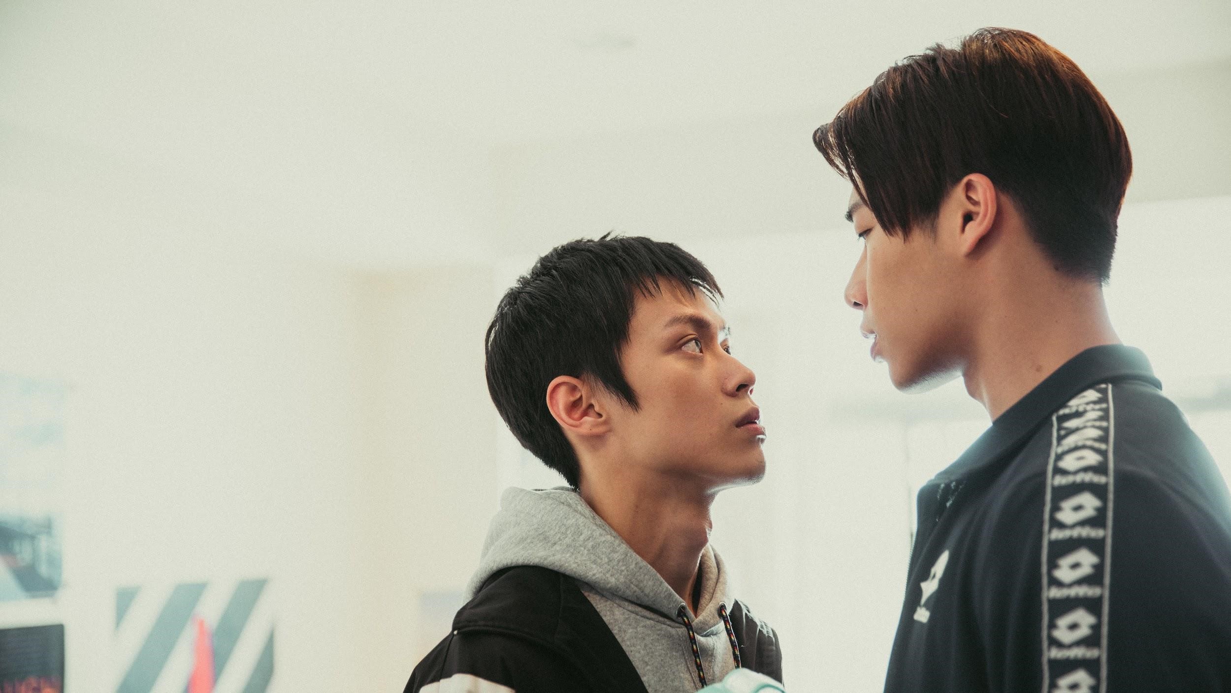 宋偉恩、黃雋智在BL劇《HIStory3-那一天》裡是一對情侶，戲外也有粉絲無法接受他們與其他男星配對。（LINE TV提供）