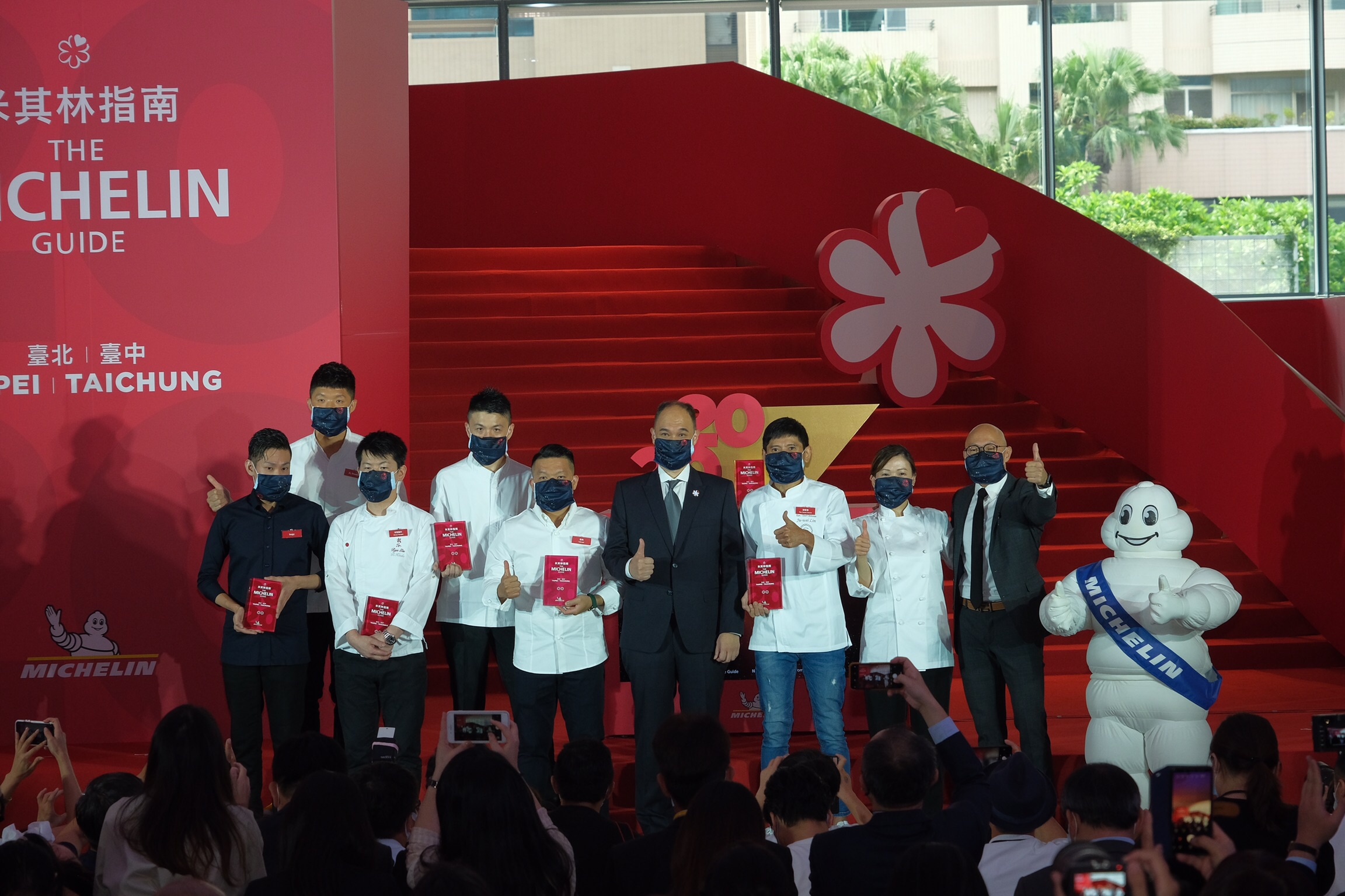 《2020台北台中米其林指南》今年共有7家餐廳摘下二星，台北、台中各有一間新進榜餐廳。