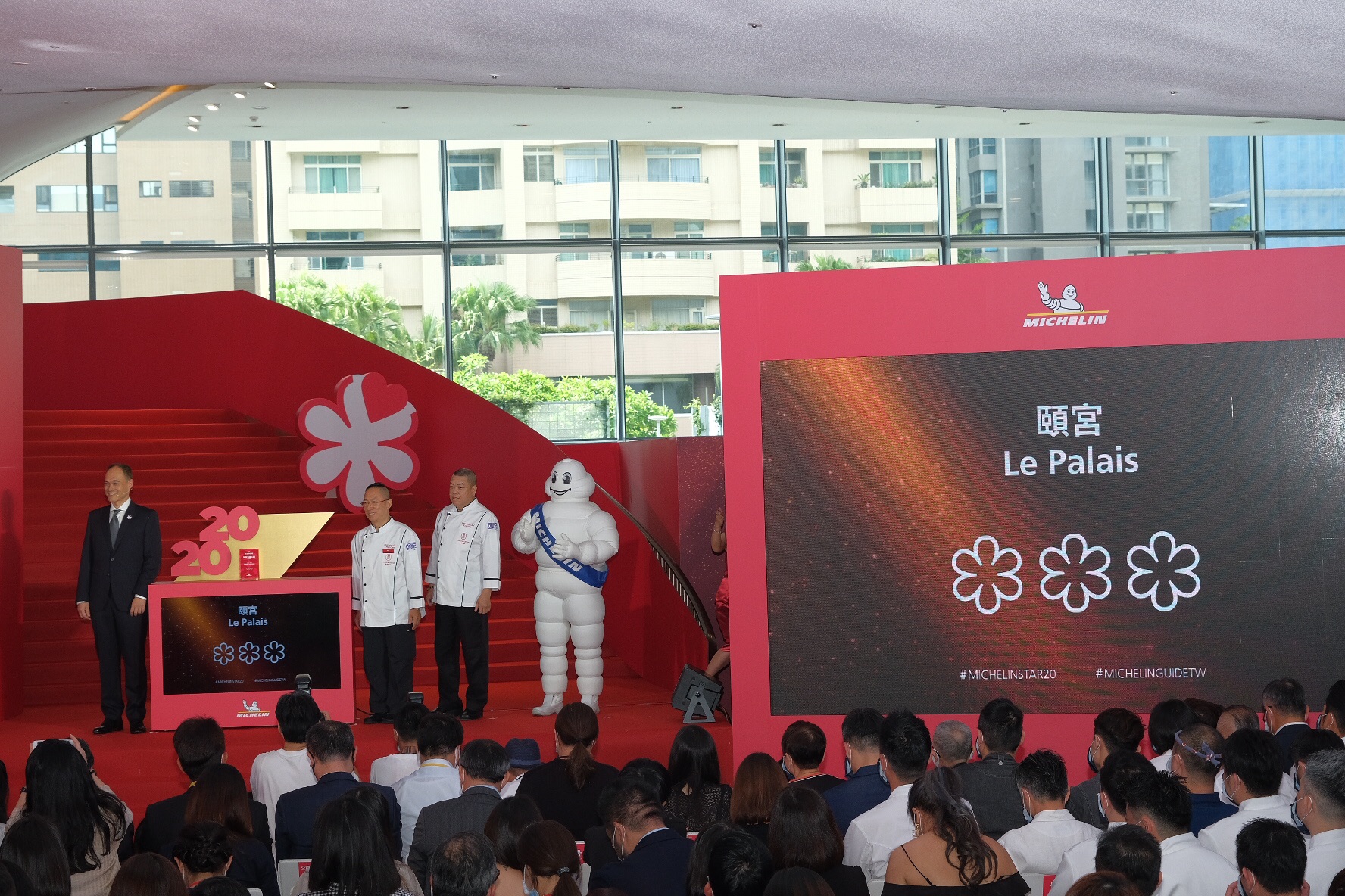 台北的「頤宮」,繼續蟬聯三星餐廳寶座。