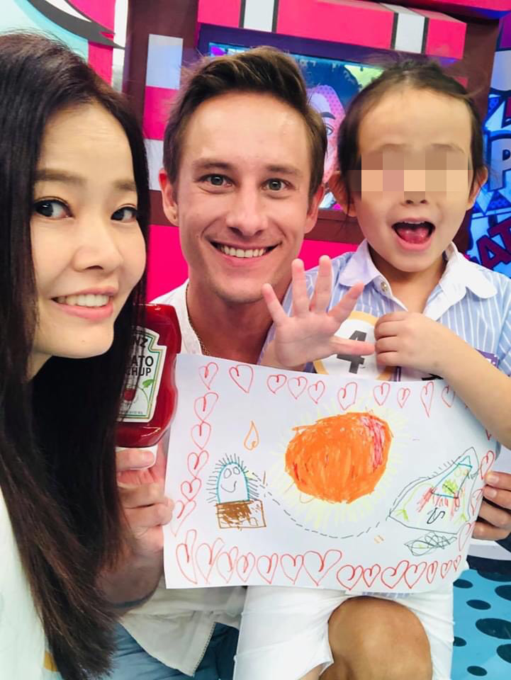 馬丁透露與前妻Shanon離婚後仍保持家人與朋友關係。（翻攝自馬丁臉書）