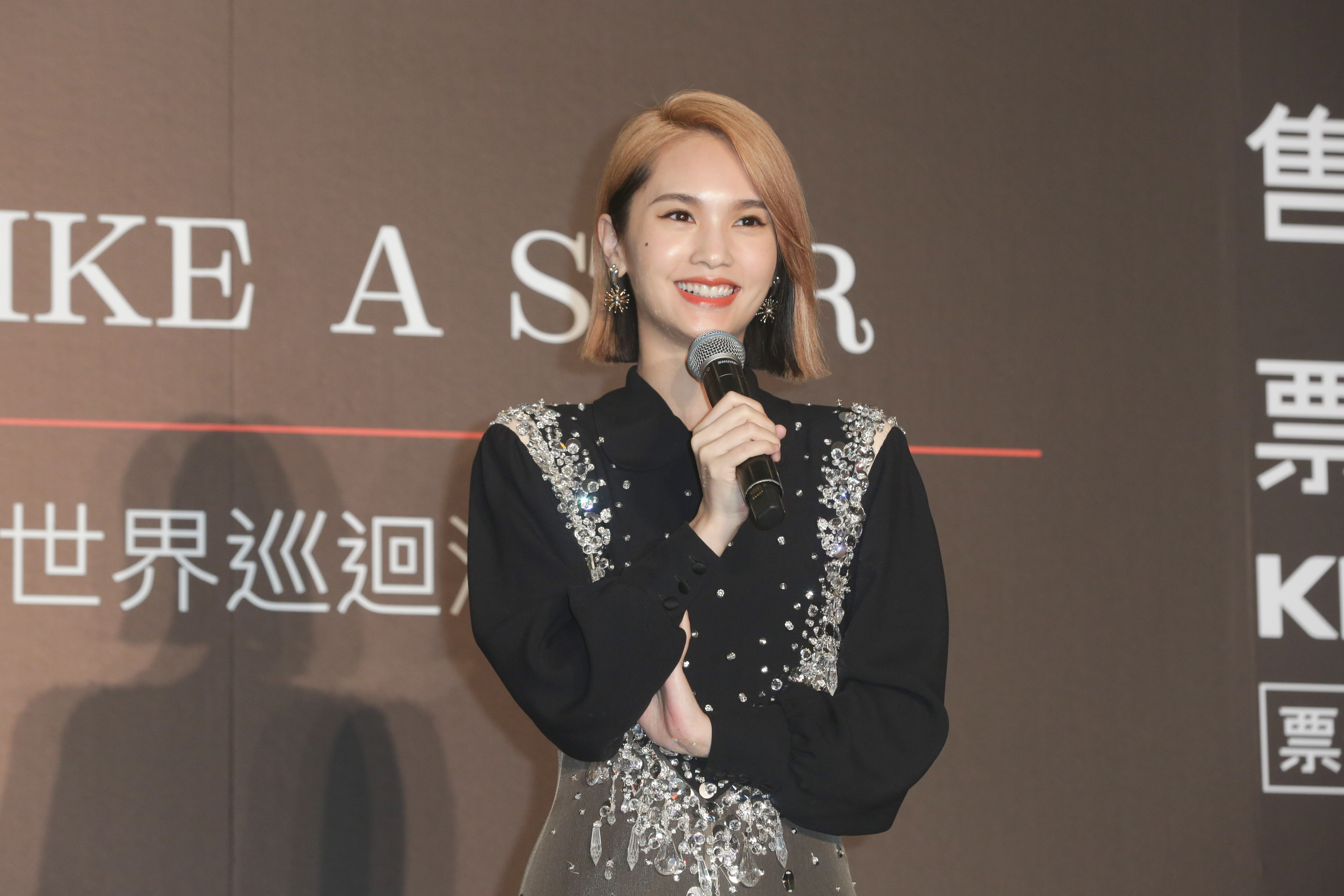 因新冠疫情關係，楊丞琳與李榮浩相隔兩地，已150天沒見面。