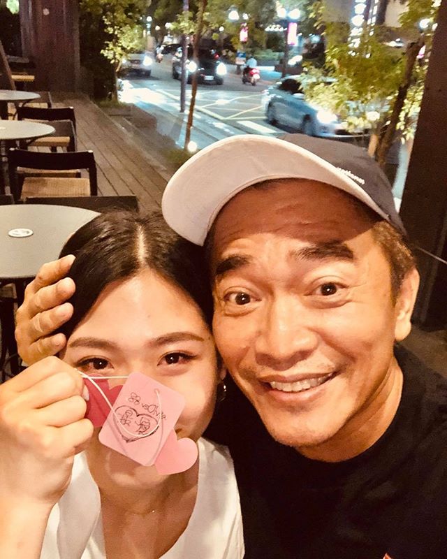 吳宗憲首度曝光Olivia的正面照,讓許多網友相當驚豔。(翻攝自吳宗憲IG)
