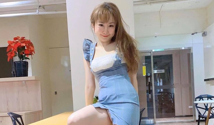 T妹言論大膽，穿著也很火辣。（翻攝自T妹臉書）