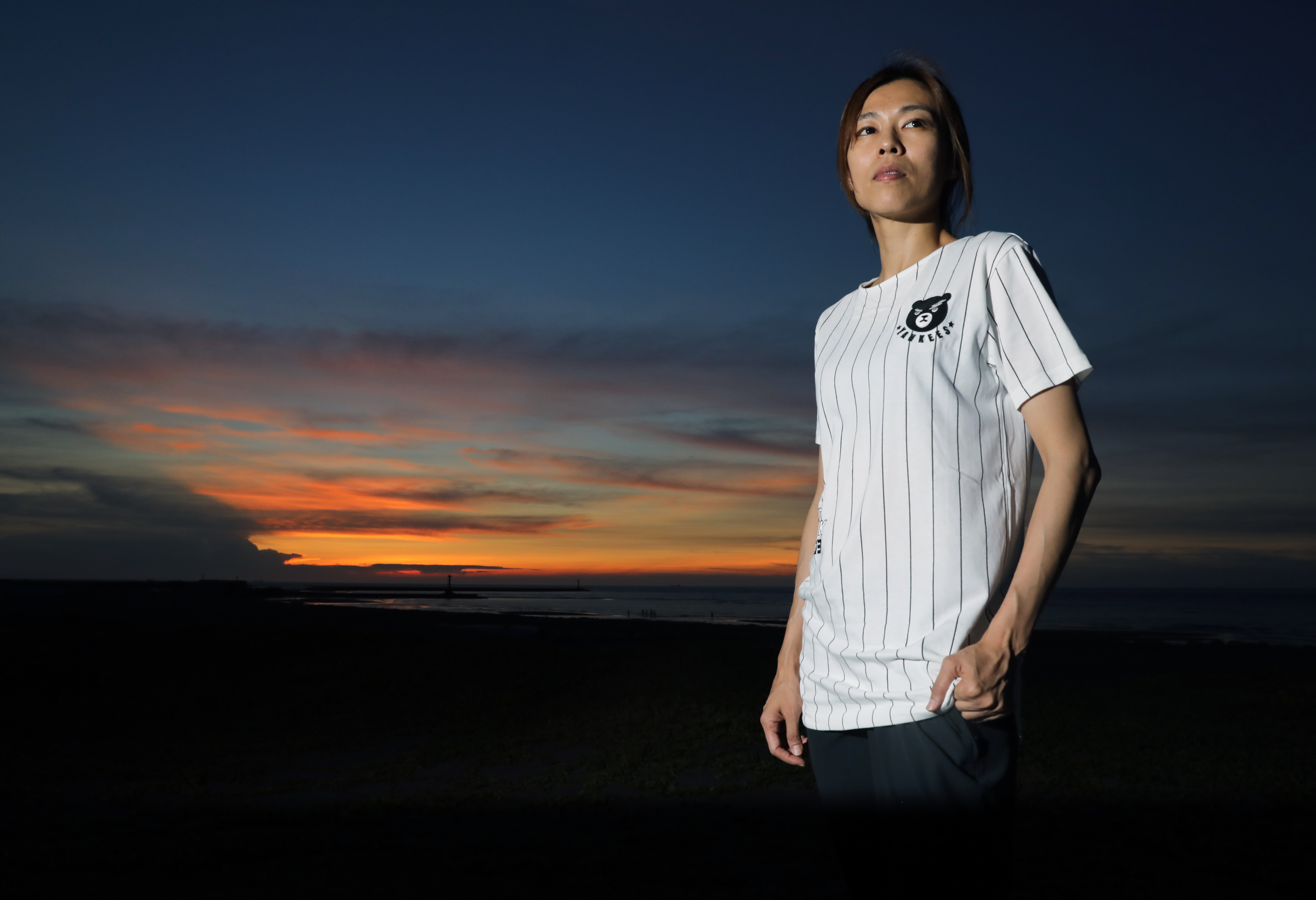 奧運金牌讓陳詩欣功功成名就，但從此背負名人光環、承擔社會責任，一言一行都被高標準、高道德看待。