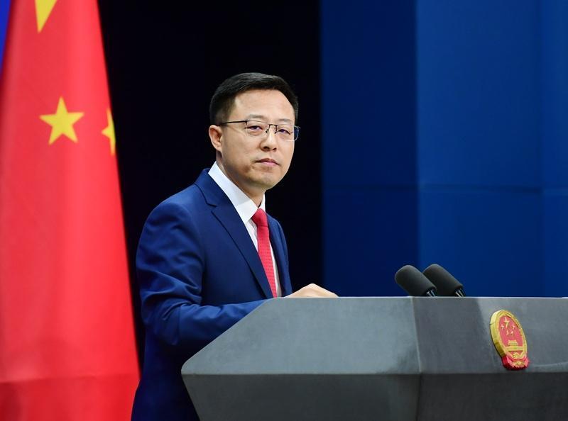 針對美國禁令,中國外交部發言人趙立堅對此撂話「很多中國人表示,蘋果手機我們也可以不用了」。(翻攝自Spokesperson發言人辦公室推特)