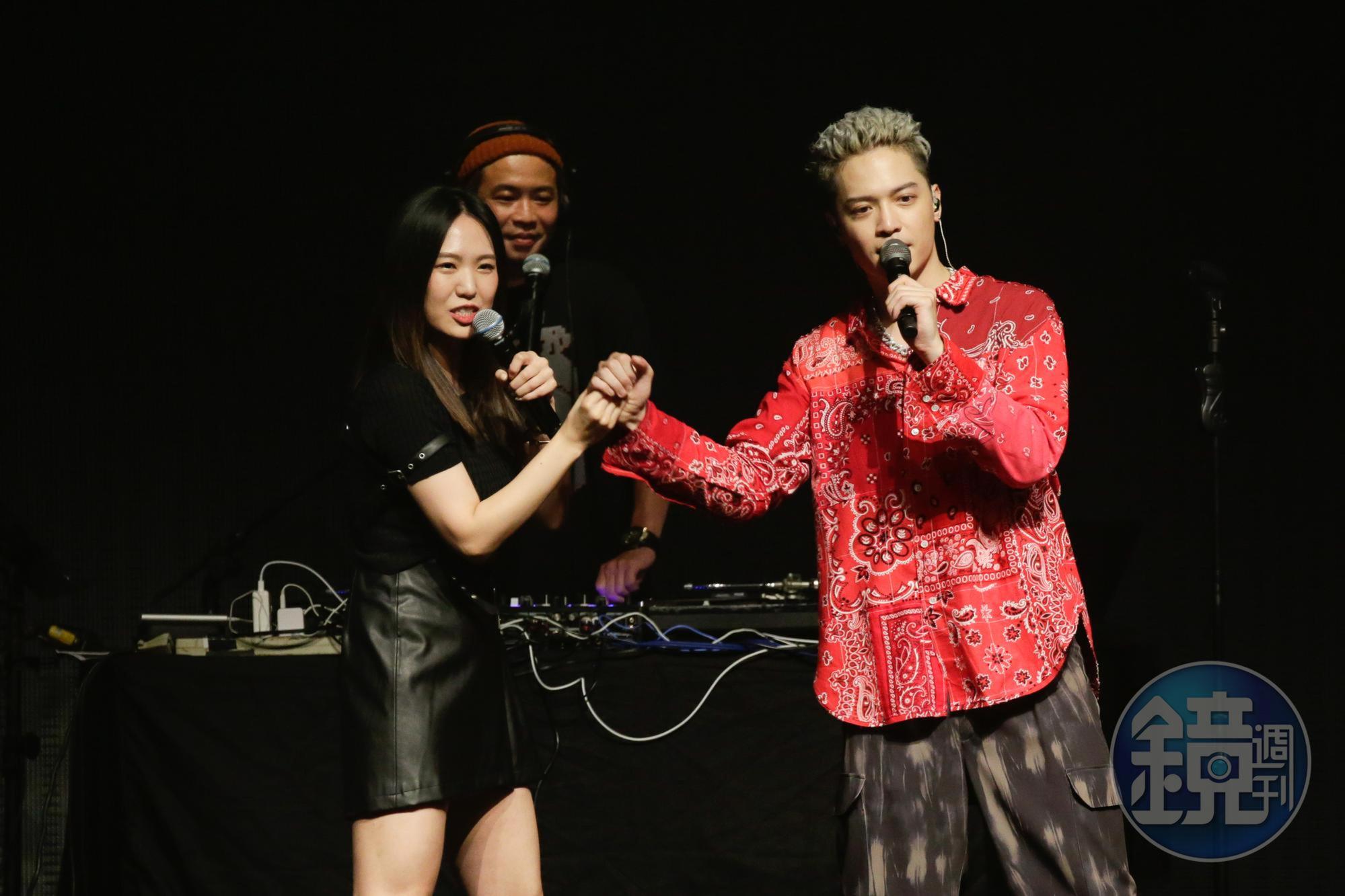 孫盛希（左）希望以金曲獎得主的身份，替J. Sheon打氣，希望他在本屆金曲獎順利拿下歌王。