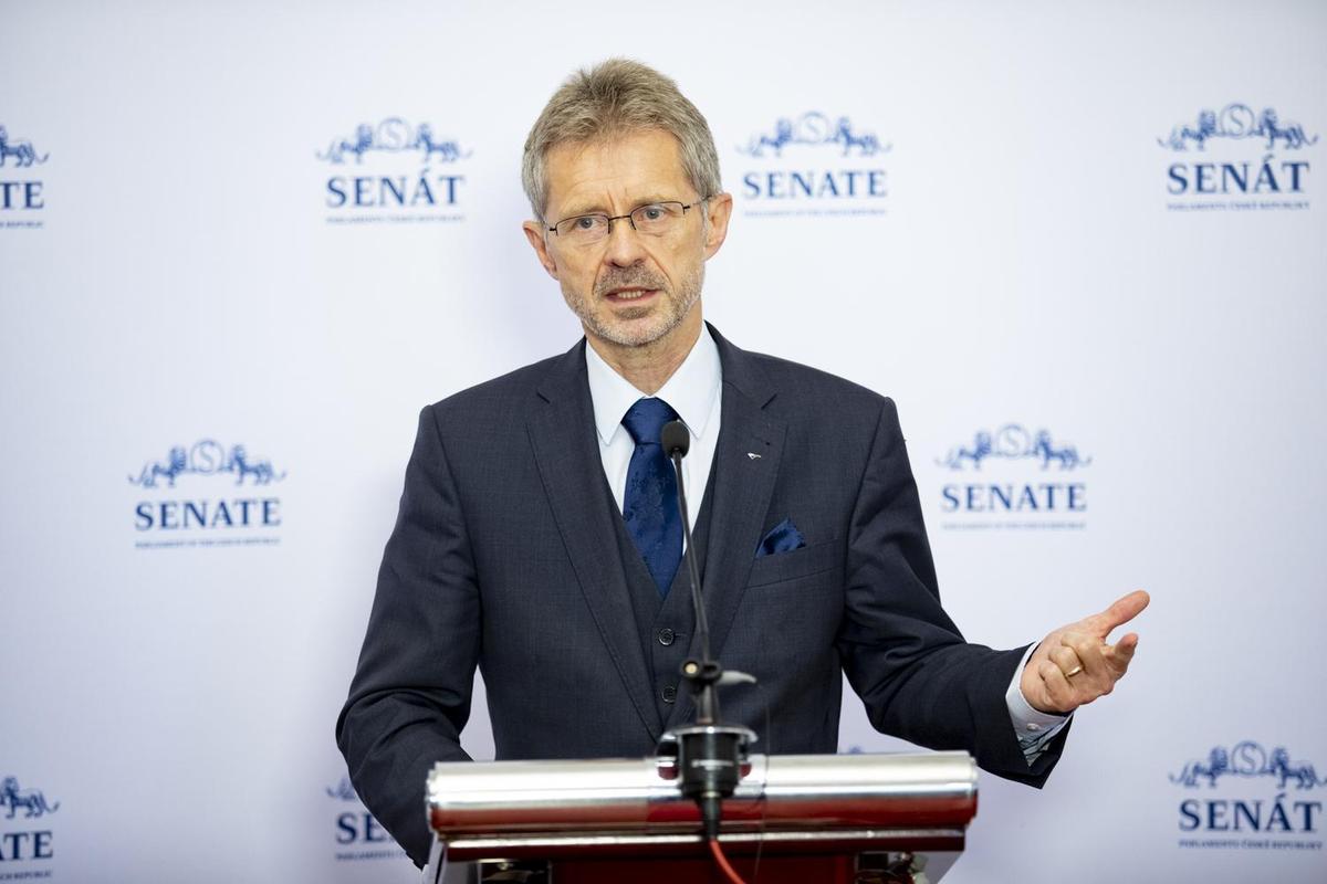 捷克參議院長維特齊今（30日）早率團抵台，展開為期6天的訪台之旅。（翻攝自SenatCZ twitter）