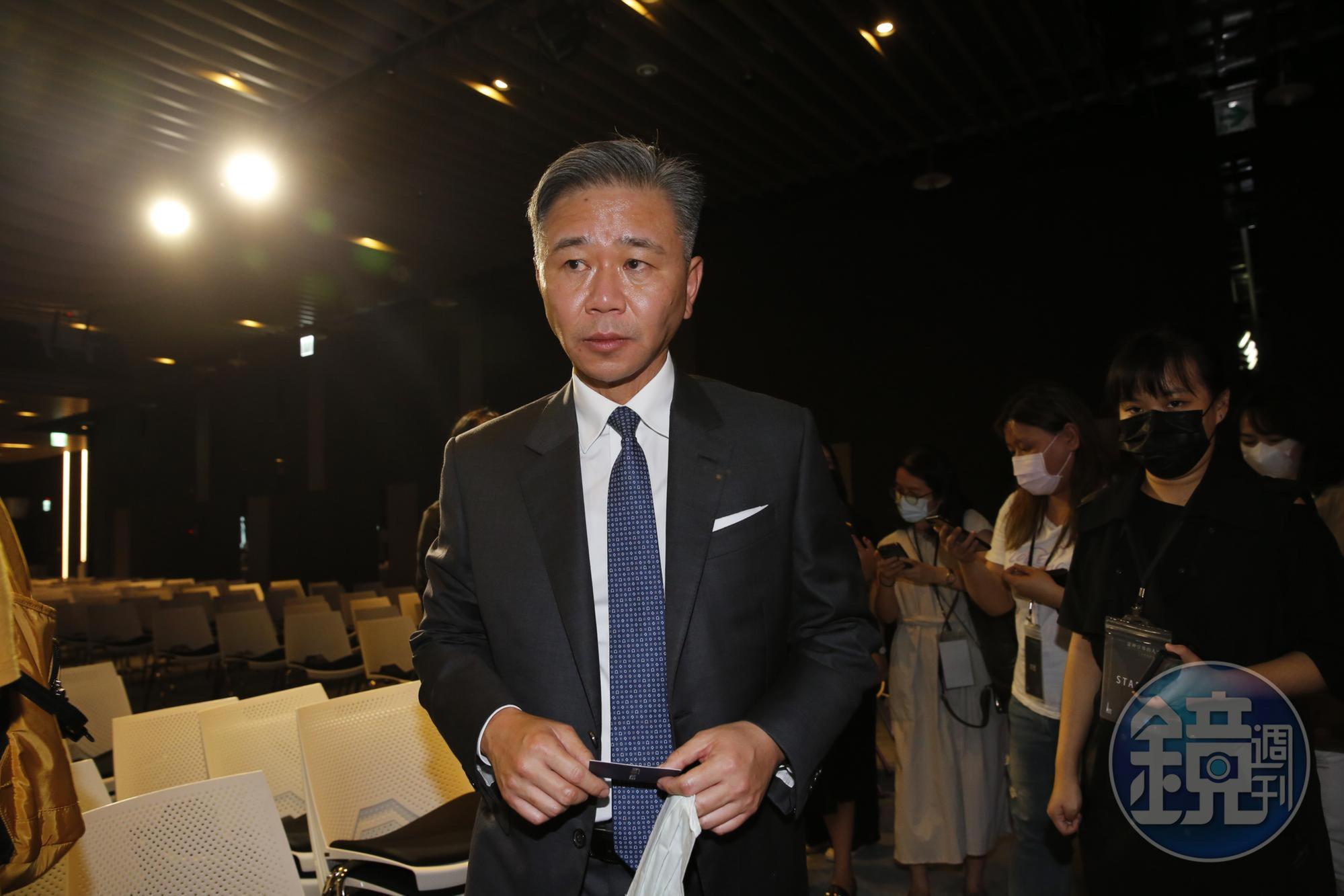 王文祥有意重返台塑集團,遲遲等不到堂哥、台塑總裁王文淵的回覆。