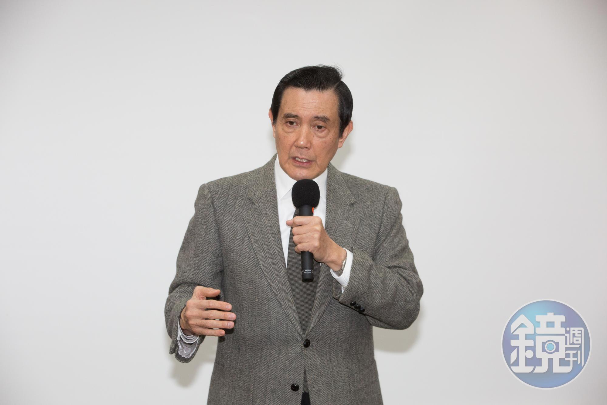 前總統馬英九辦公室不滿美豬、美牛即將進口,認為蔡英文應向豬農及社會大眾道歉,並無限期延後開放含瘦肉精美豬來台。(本刊資料照)