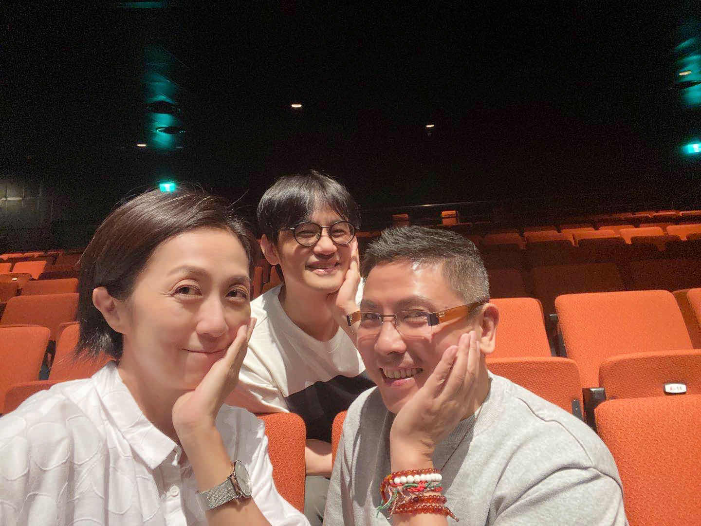 郭蘅「祈」、陳建「騏」與黃韻「玲」3人以名字諧音，私下自組「霜淇淋」團體。（愛之日常音樂節提供）