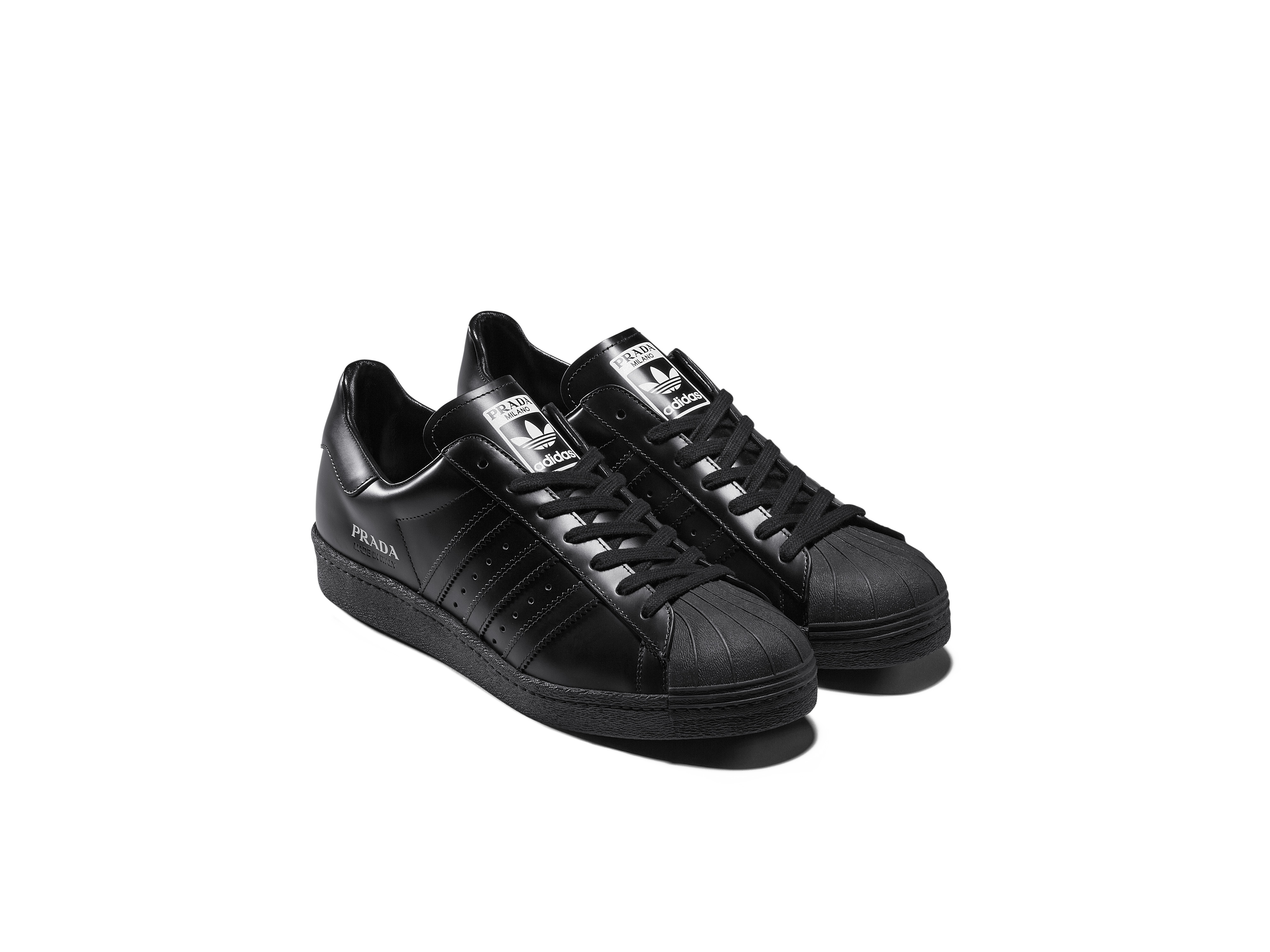 PRADA Superstar黑色款。NT$15,500。（PRADA提供）