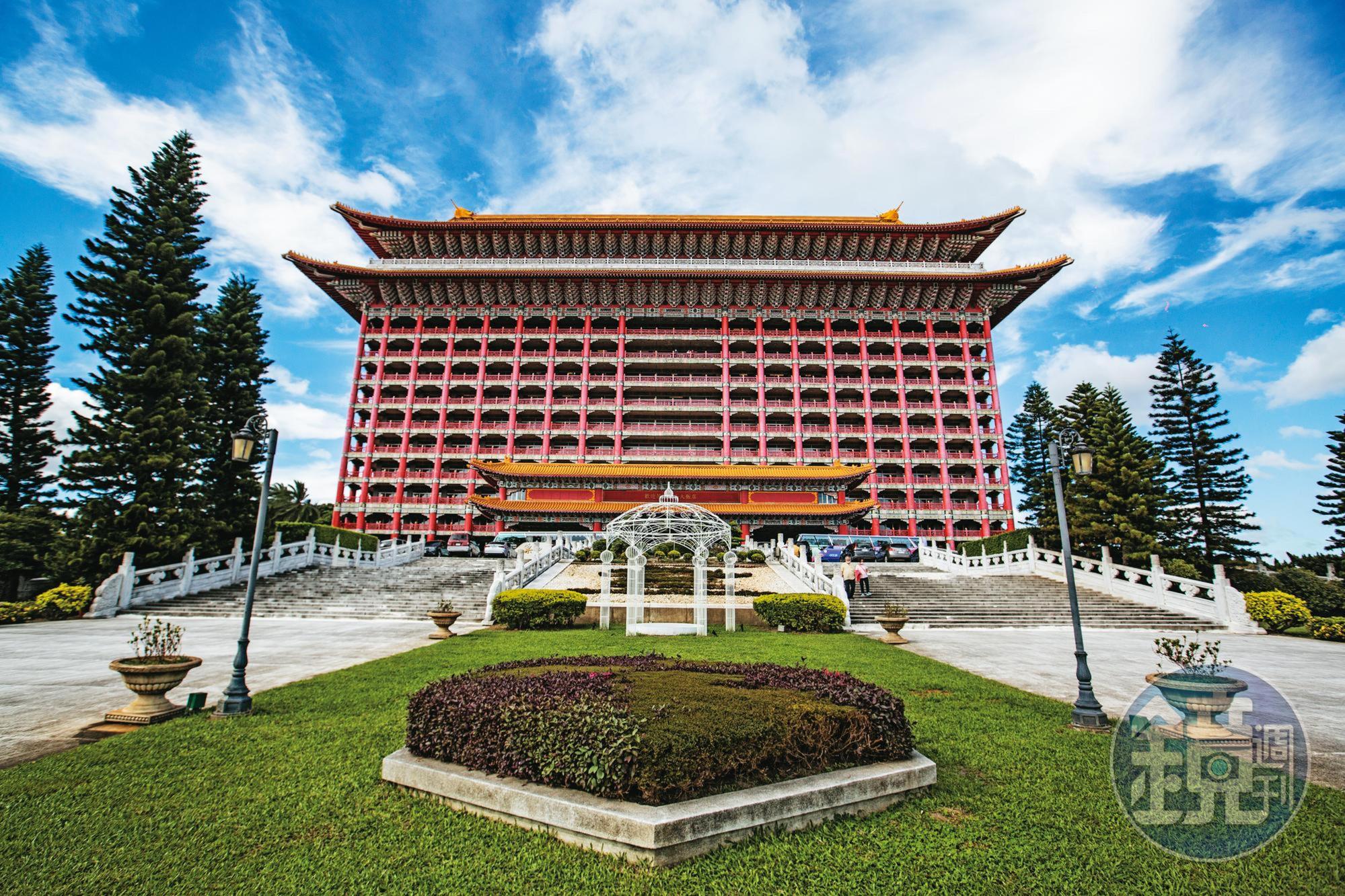 圓山大飯店是台灣知名地標飯店,在國際間名聲響亮。