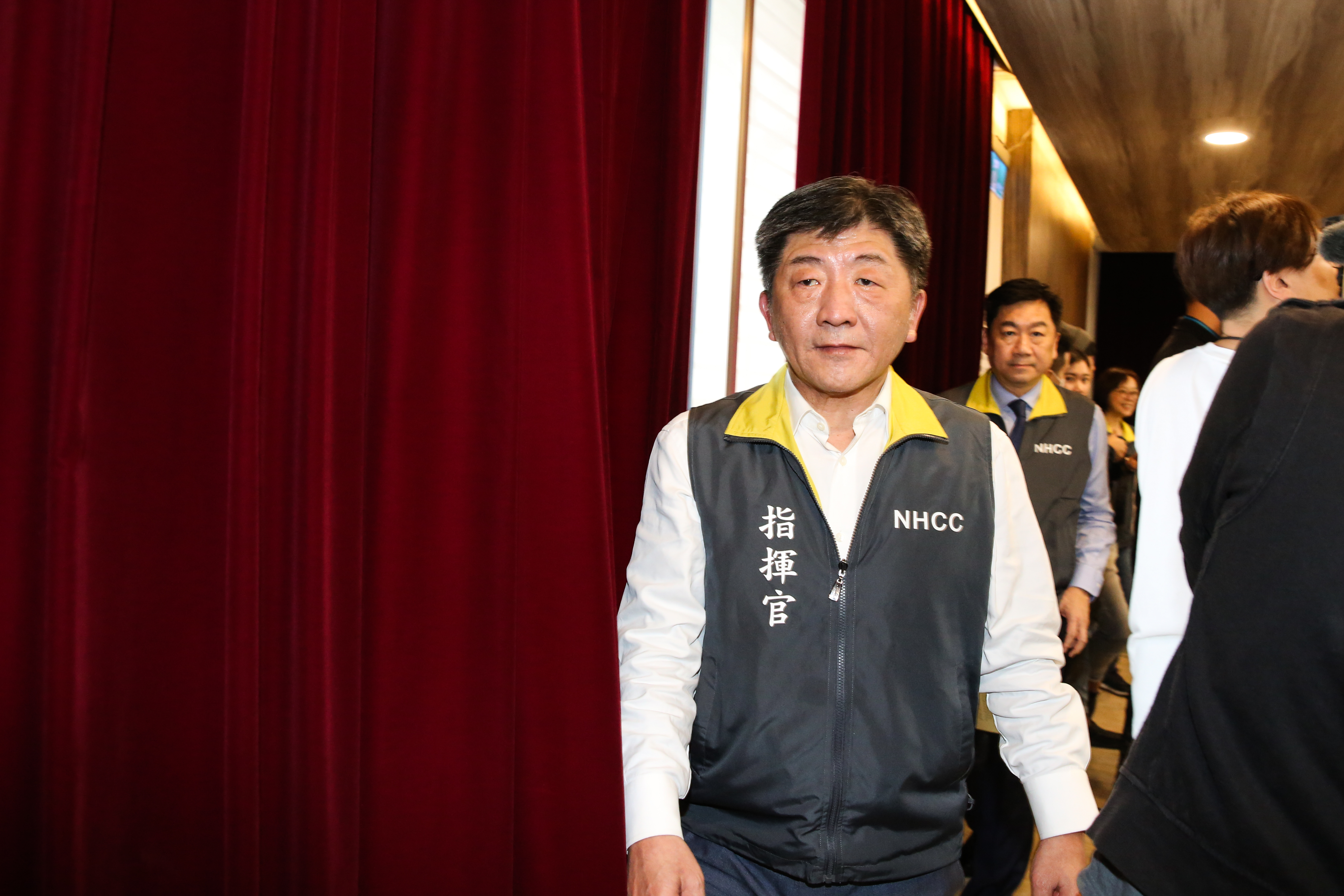 針對美豬美牛爭議,陳時中表示迪化街將作為示範區的第一站,未來生鮮食品都會親自走透透。