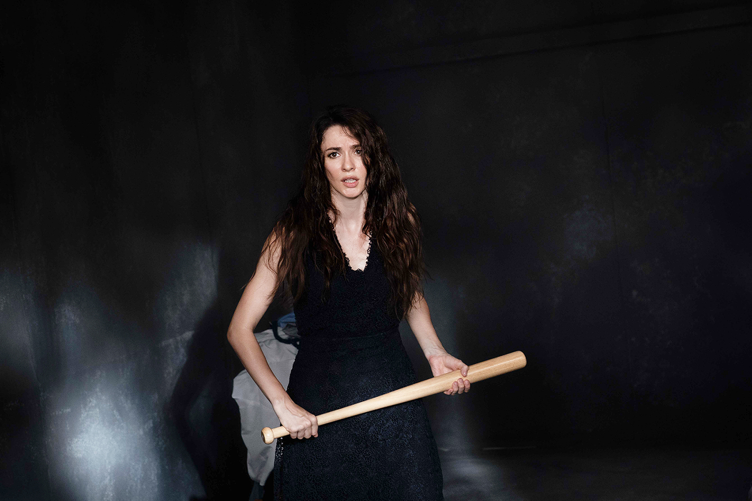 瑞莎出任桃園電影節影展形象大使，一改以往形象，大玩驚悚密室逃脫。（桃園電影節提供）