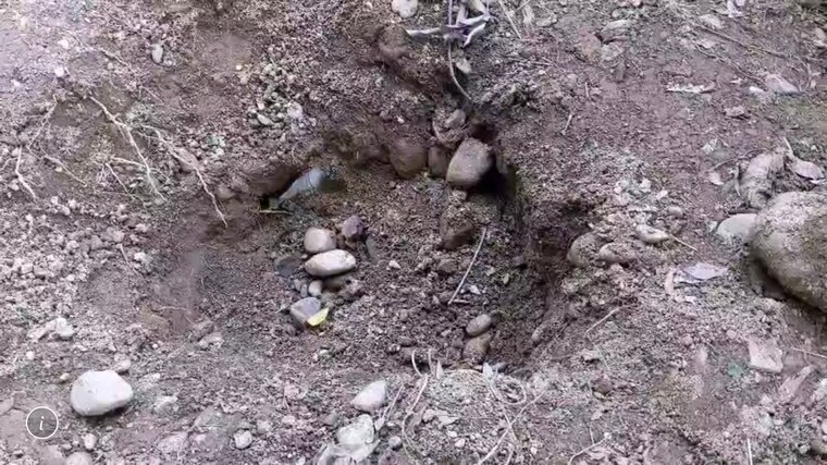 南投名間鄉今(3日)傳出人倫命案,4歲女童疑似被生母同居人虐殺後棄屍。圖為女童被埋屍處。(讀者提供)