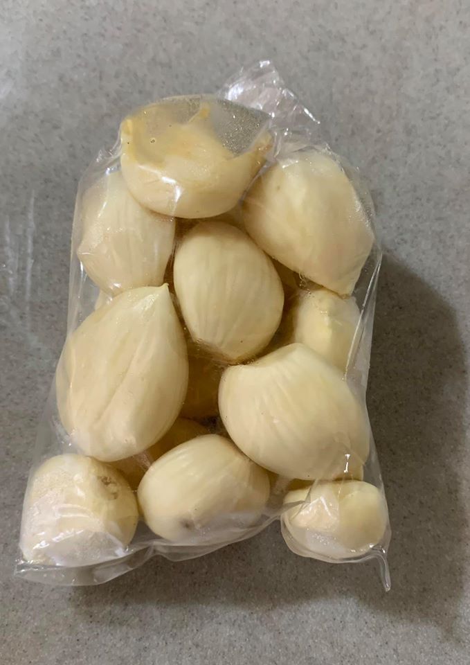 調味用的蒜頭。