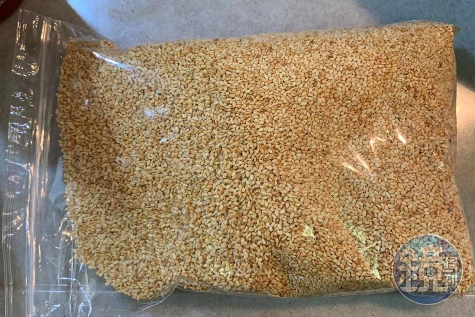 韓國料理必備的白芝麻1斤。