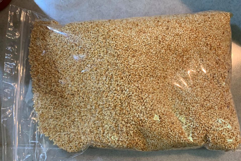 韓國料理必備的白芝麻1斤。