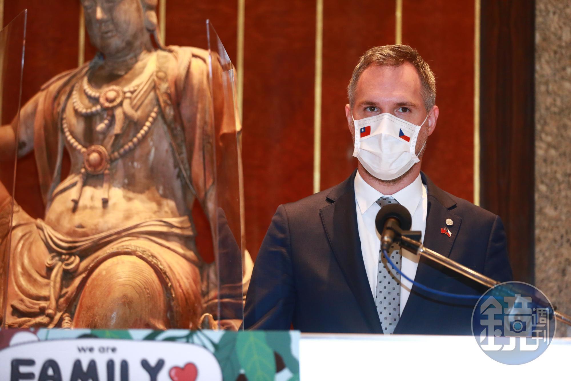 布拉格市長賀瑞普強調，捷克能在一中政策下擁有自我詮釋及想跟誰見面的權利。