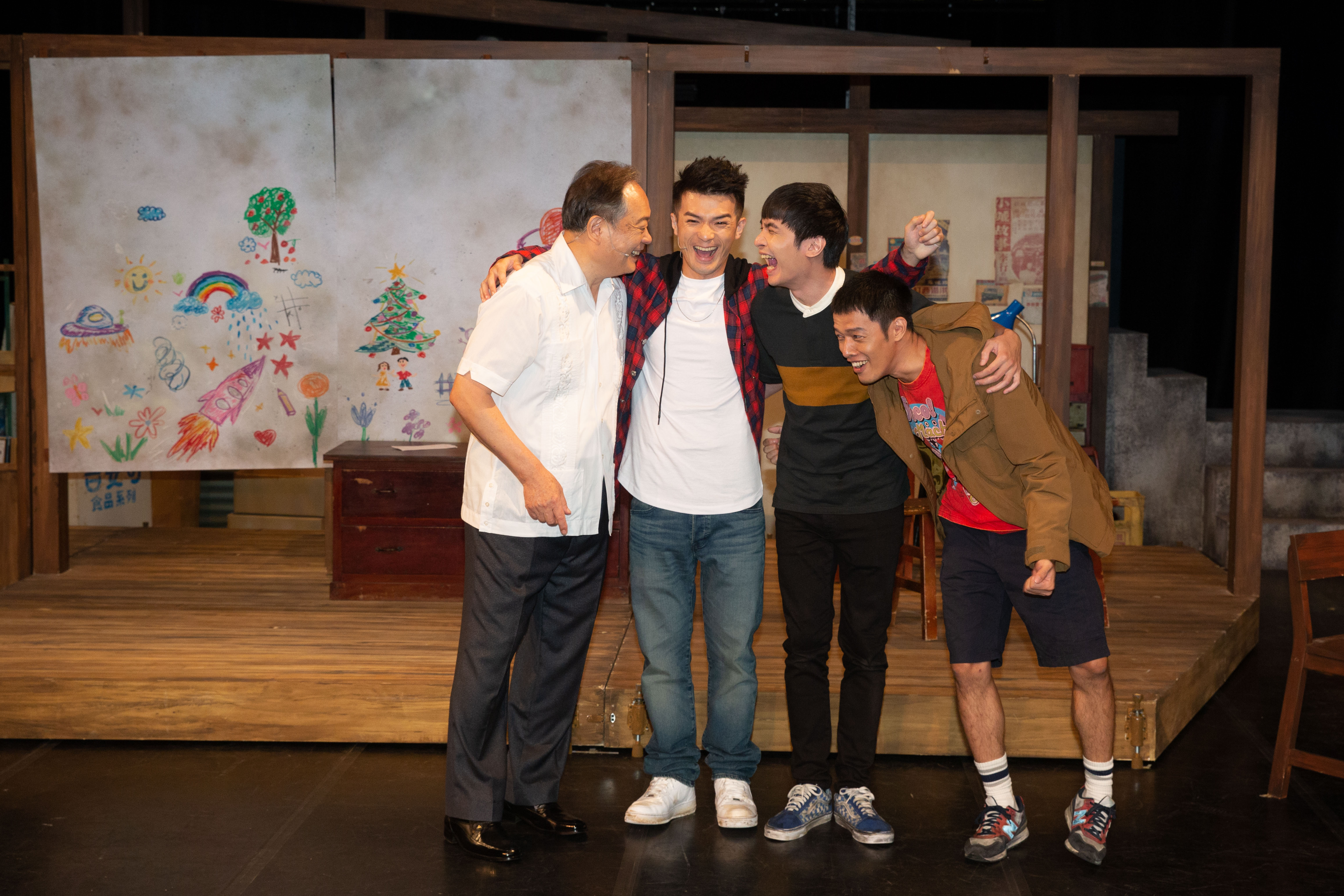 資深演員張復建表示看到年輕演員讓他羨慕又嫉妒。（左起張復建、沈威年、吳言凜與王肇陽。）