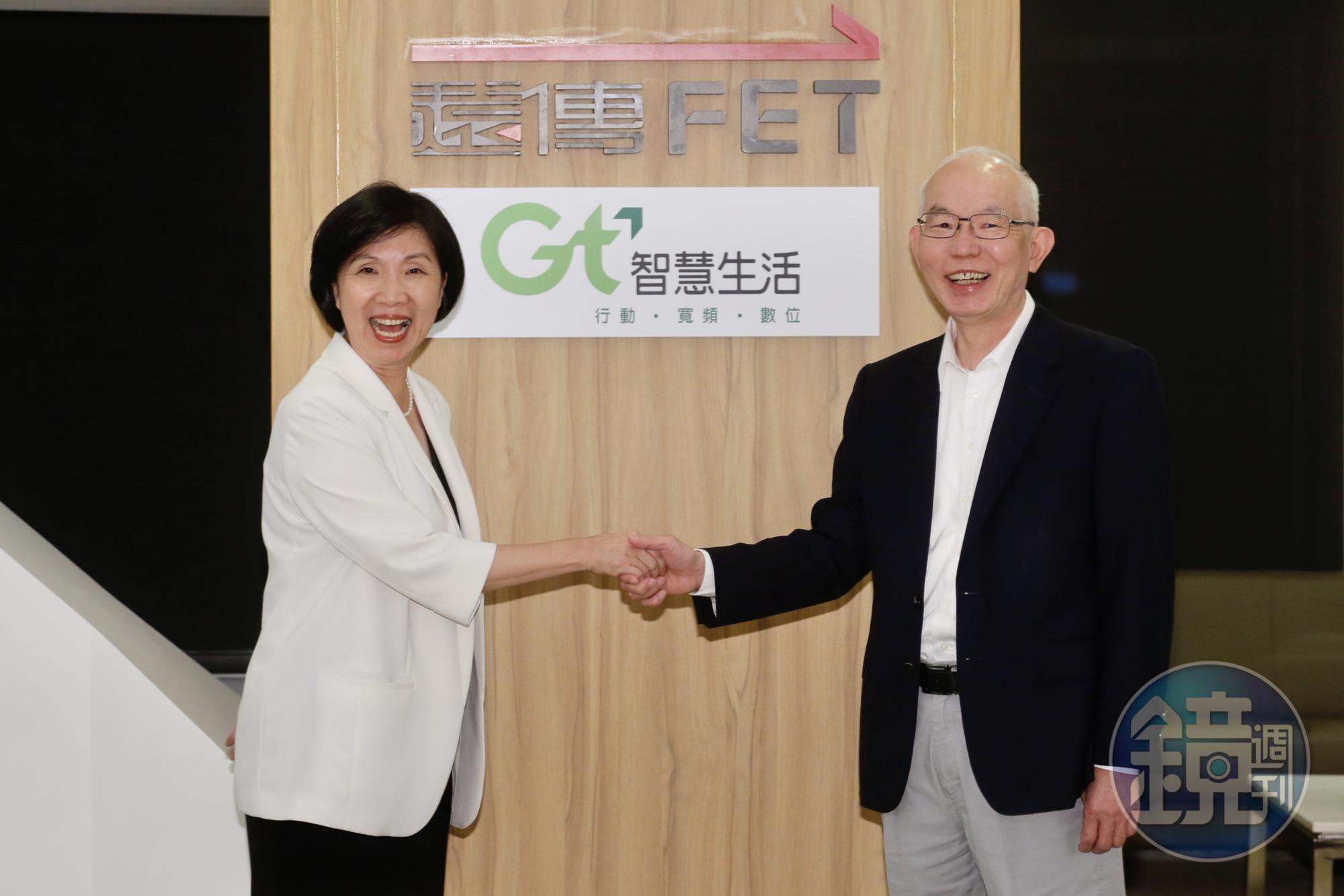 亞太電信與遠傳共頻共網合作案終於塵埃落定,圖左為遠傳總經理井琪,右為亞太電信總經理黃南仁。