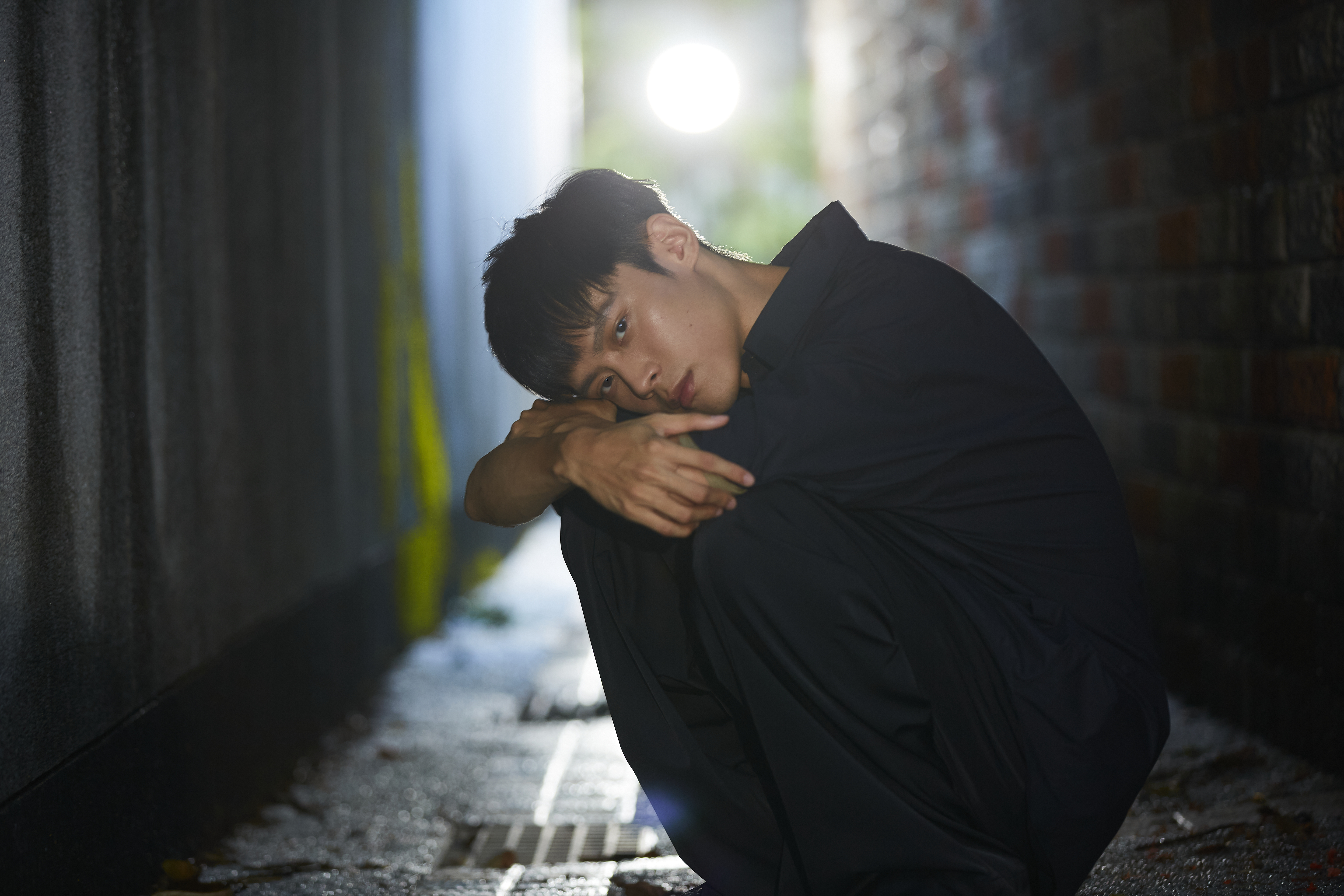 黃雋智雖然玩滑板摔得超慘，仍樂觀地認為「至少算是突破了！」