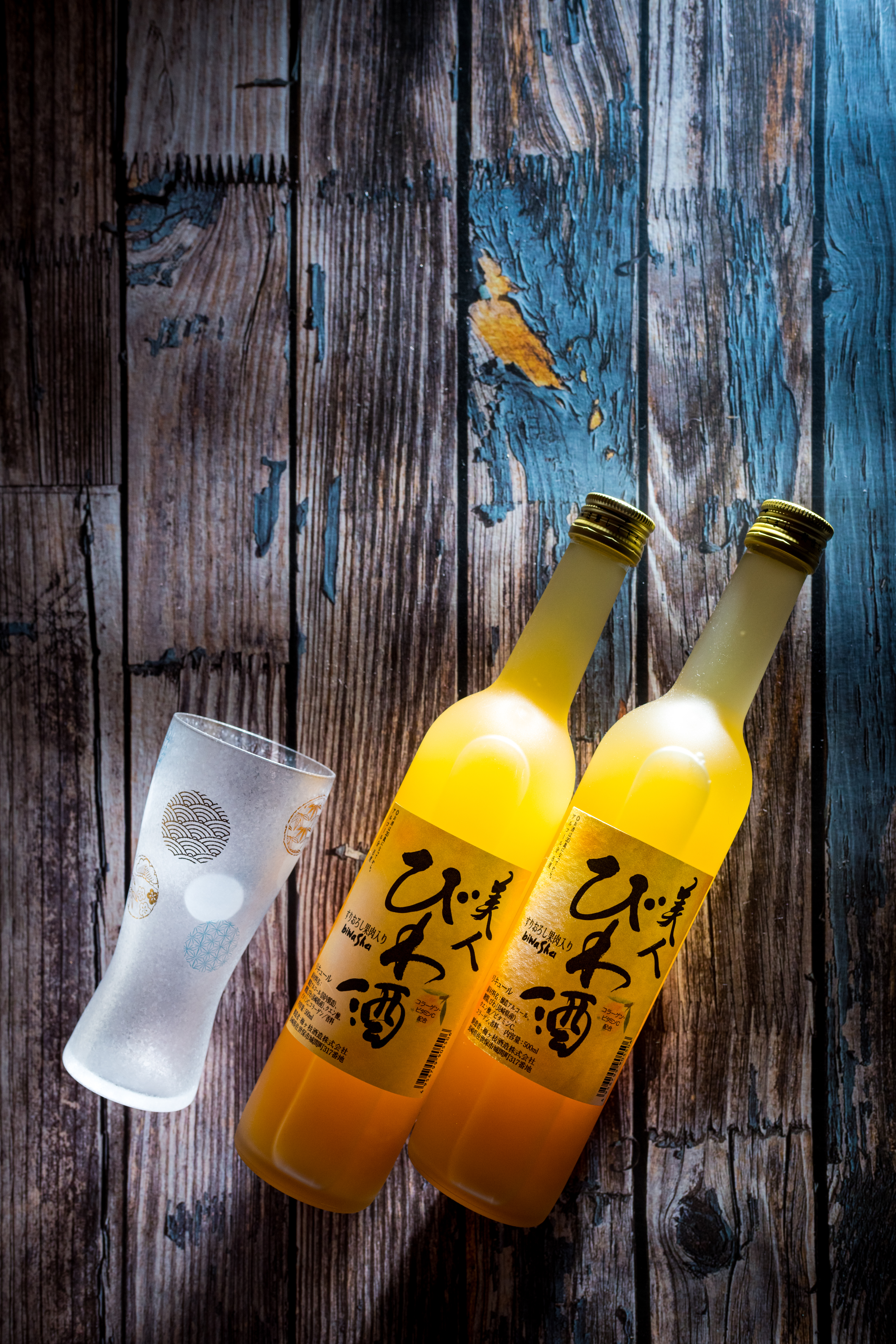 「梅ヶ枝酒造」最初只做梅酒和「美人びわ酒」(800元/瓶),枇杷香氣幽微細膩,適合冰鎮後單獨飲用。