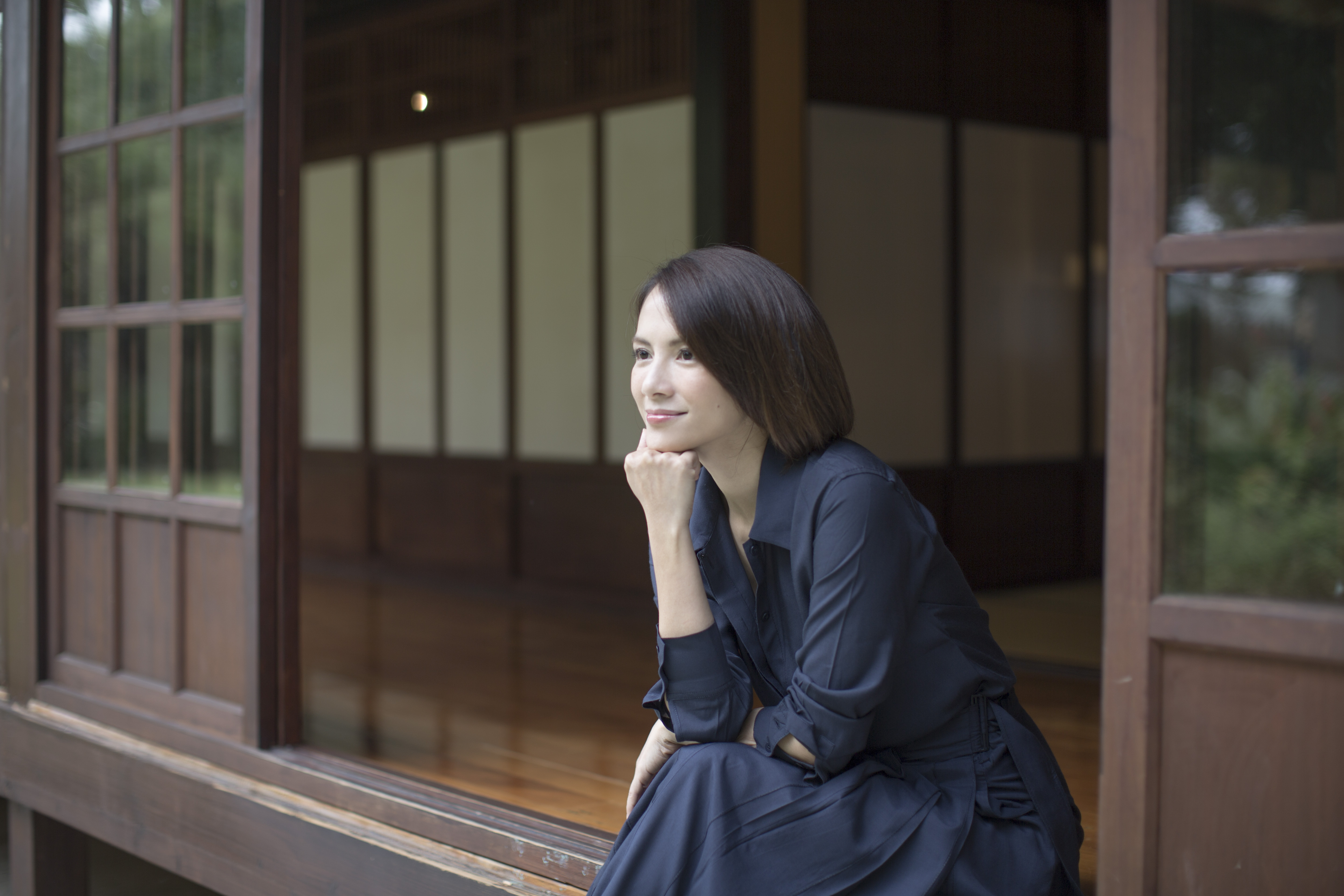 李心潔表示，每一個角色對於她都是新的生命，雖然角色沉重，但她開心自己在當了媽媽之後，還有人找她演愛情片。（甲上娛樂提供）