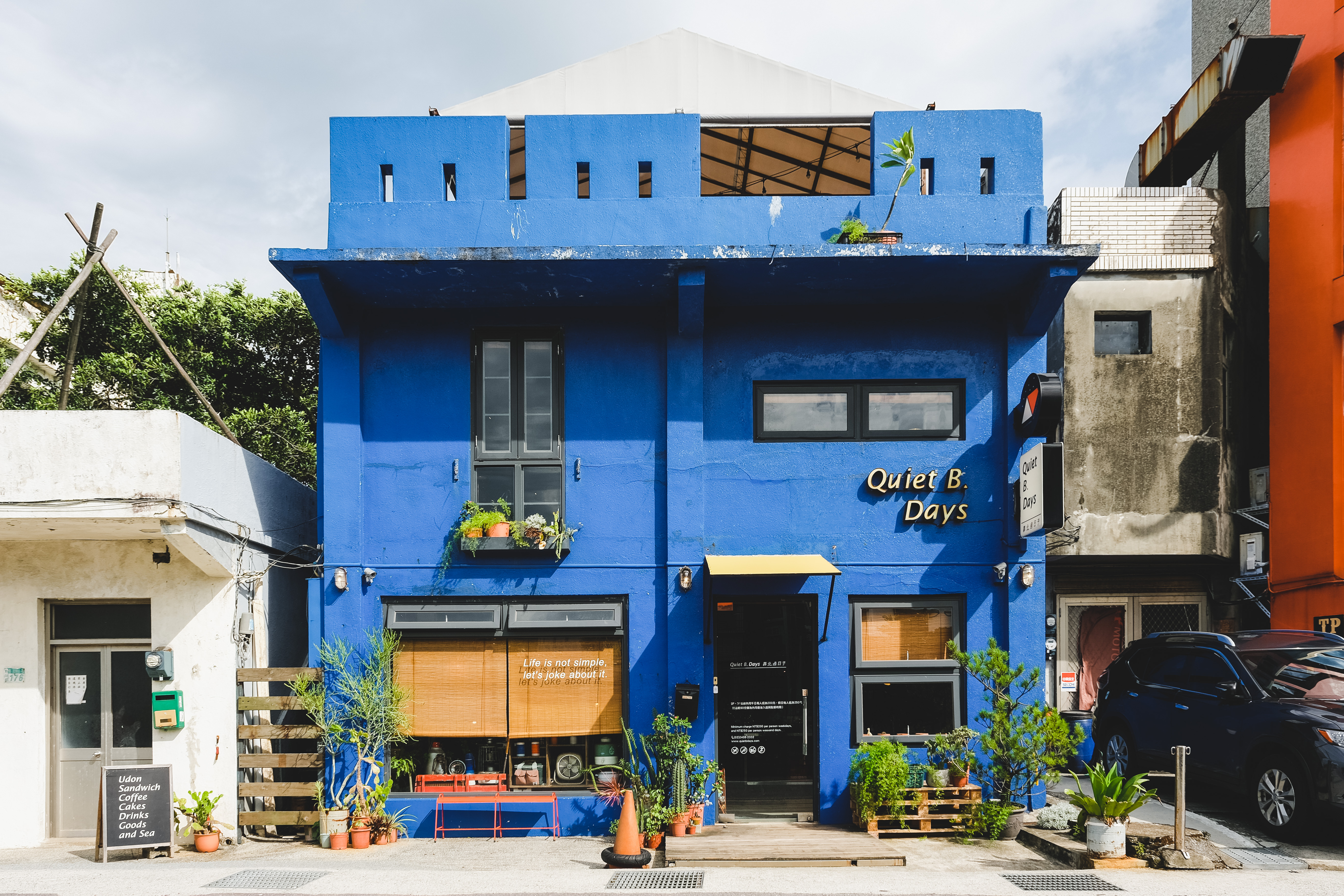 在中角灣最亮眼的建築，靠北過日子