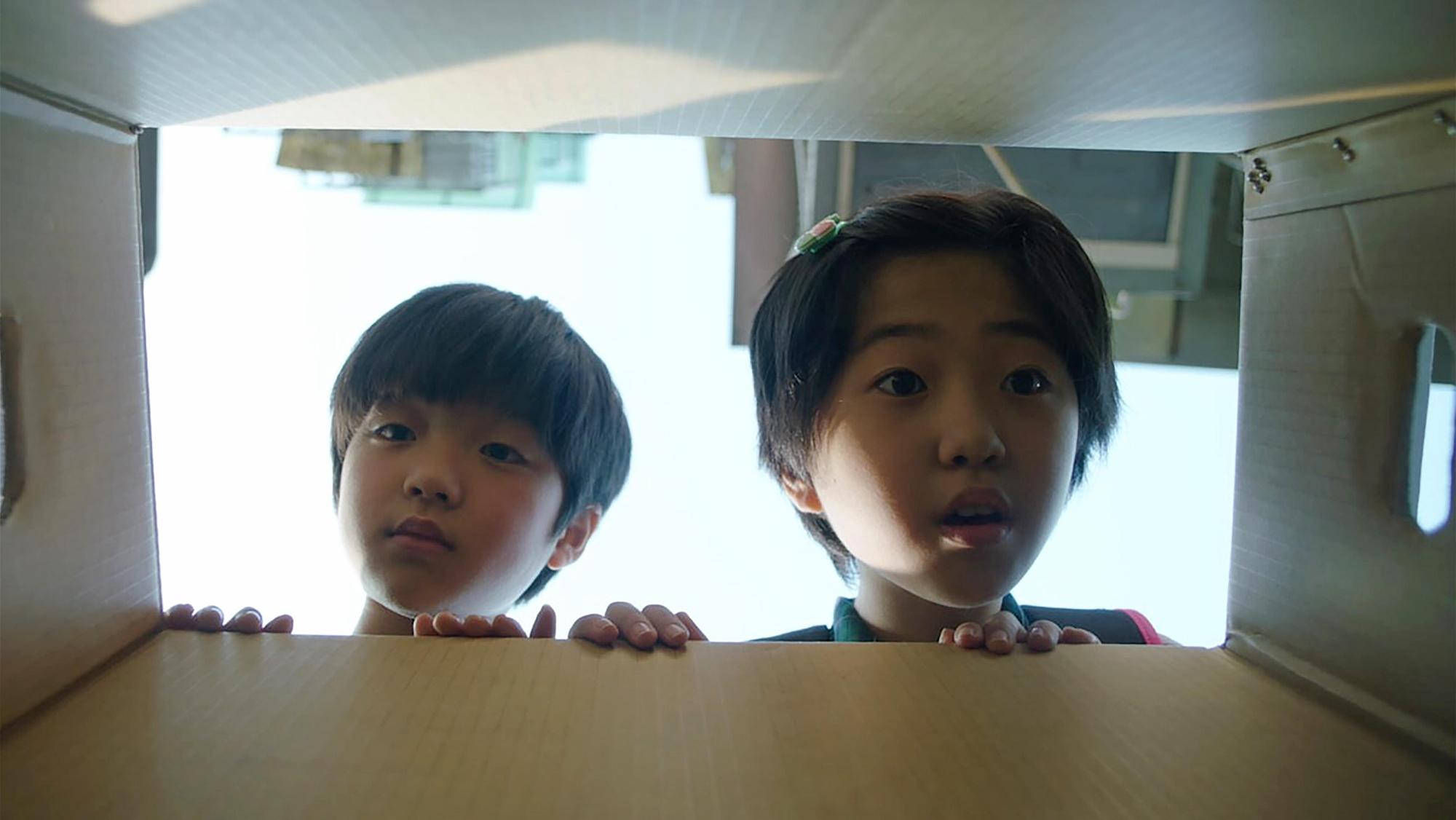 《住戶公約第一條》入圍金鐘獎4項大獎提名,白小櫻精湛演技入圍「迷你劇集最具潛力新人」獎。(鏡文學提供)