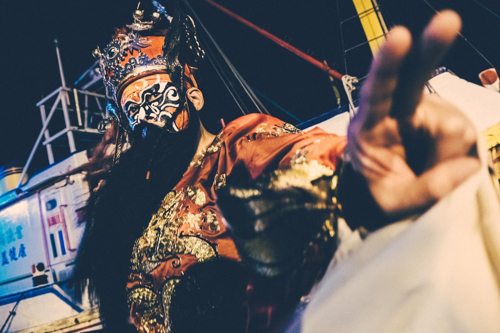 《馗降：粽邪2》中李康生親自跳鍾馗送煞。（華影國際提供）