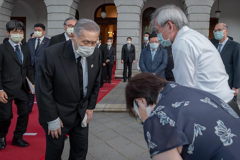 跨黨派議員聯盟「日華議員懇談會」擬派前首相森喜朗為首的訪問團,預計19日來台參加李登輝告別式。(取自總統府臉書)