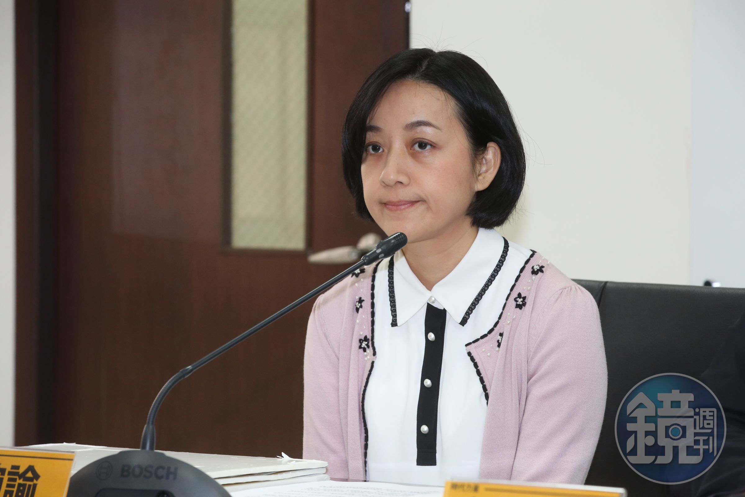近日網上出現許多稱時力在休會期間召開公聽會是「非法公聽會」，讓立委王婉諭（圖）不滿po文反擊。（本刊資料照）