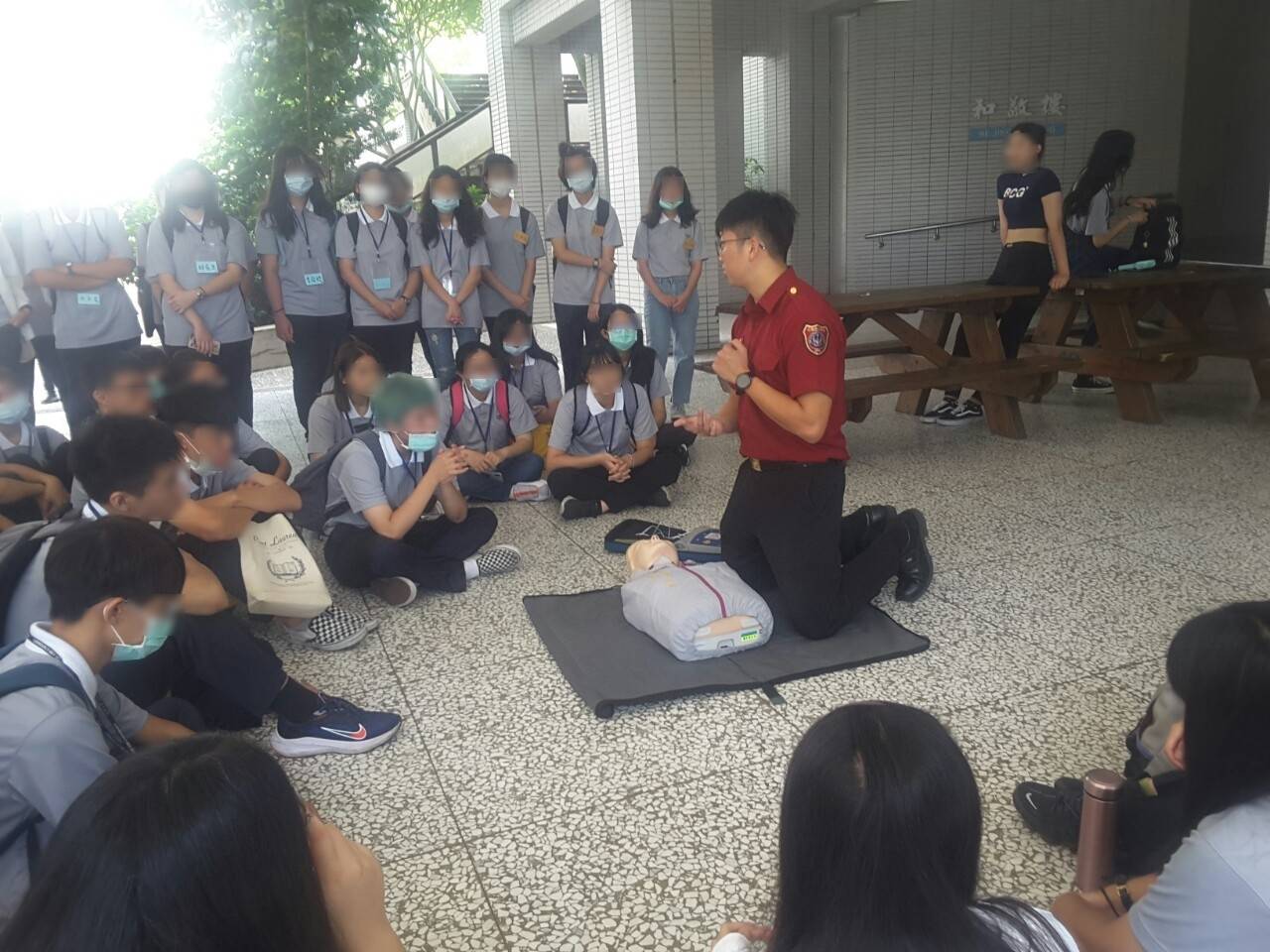 落實「防災勝於搶救」的觀念才能讓各種災害降至最低。（花蓮縣消防局自強分隊提供）