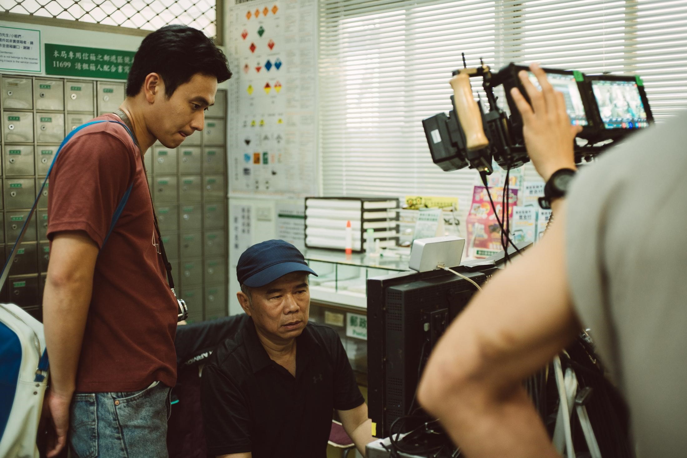 導演陳玉勳（右）擅長磨演員，對於電影音樂更是挑剔。（牽猴子提供）