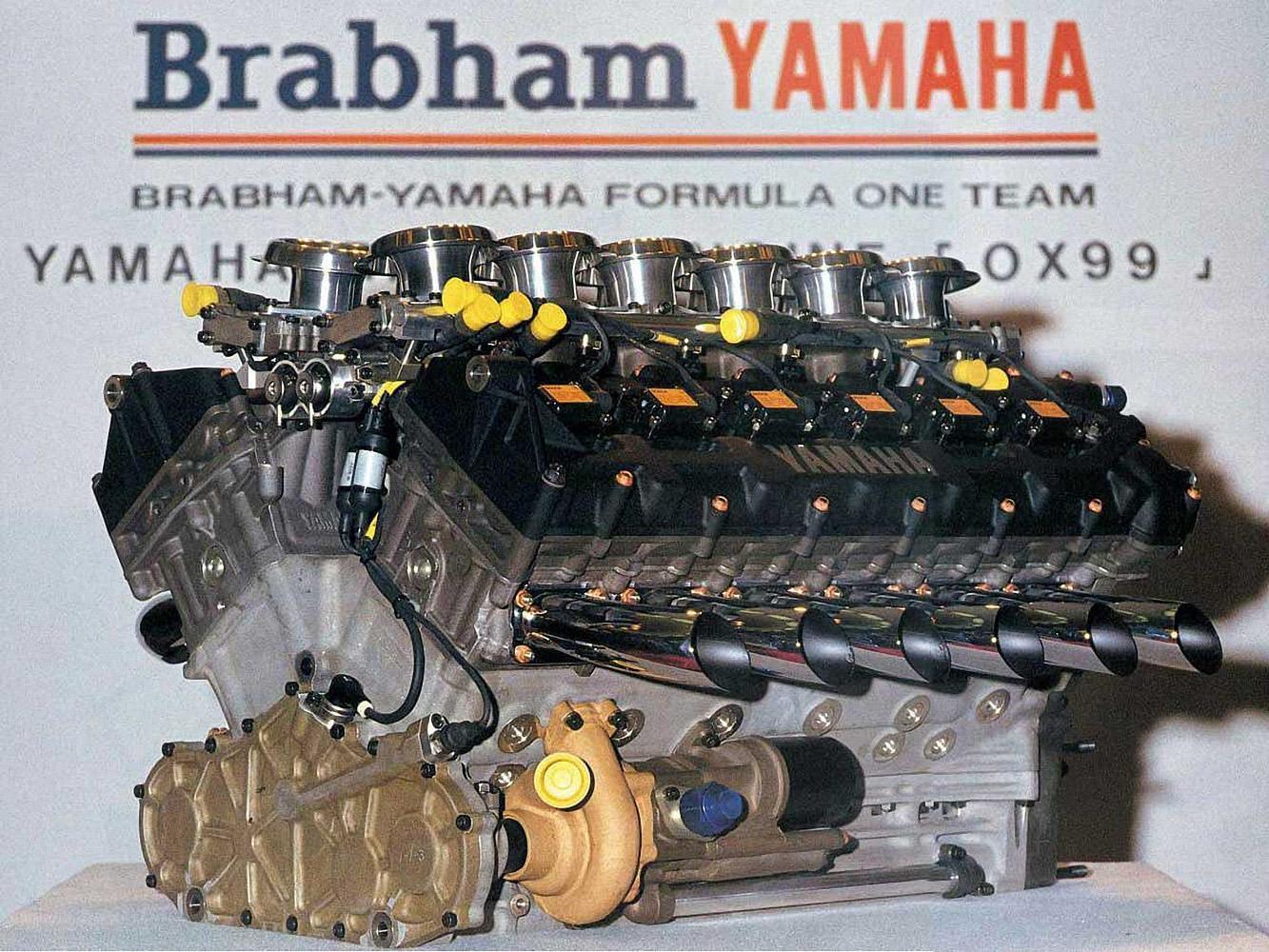 1991年，YAMAHA正式研製出OX99 3.5升V12引擎，並與IAD公司合作研發出旗下首台跑車OX99-11。