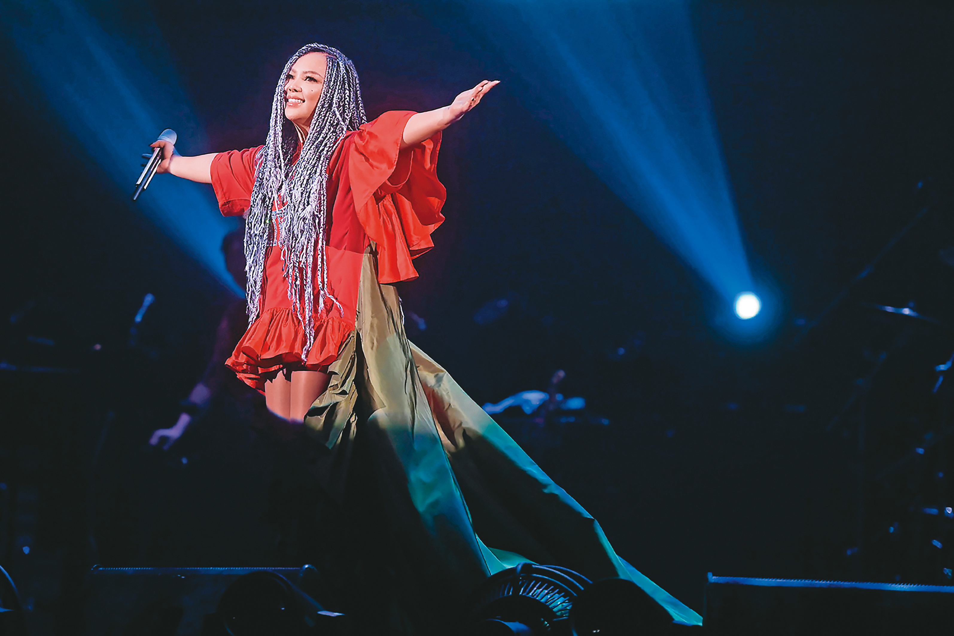 張惠妹擅炒氣氛，許多跨年演唱會的製作單位，紛紛向她招手，希望邀得天后演出。（東方IC）