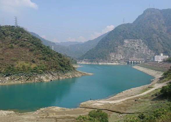 栗栖溪凌晨暴漲沖走露營客，台電大觀電廠表示曾出現2度異常自動開啟情形；示意圖，圖為大觀發電廠。（翻攝自Google Map）