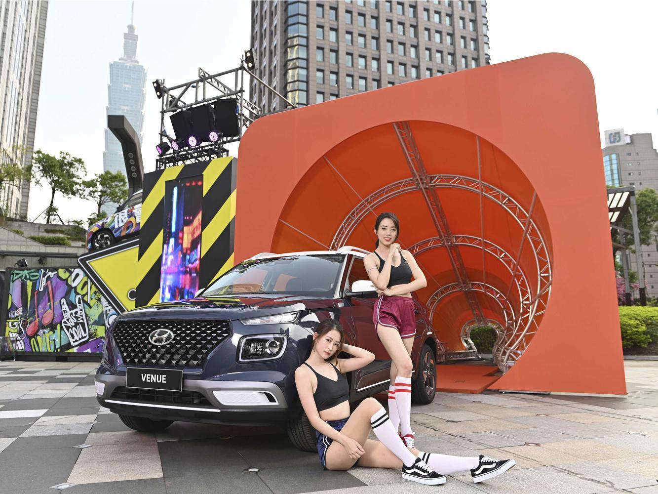 車體結構超過62%以強悍堅實HSS高剛性鋼材打造，更搭載品牌引以為傲的「HYUNDAI SmartSense」7大先進安全科技。