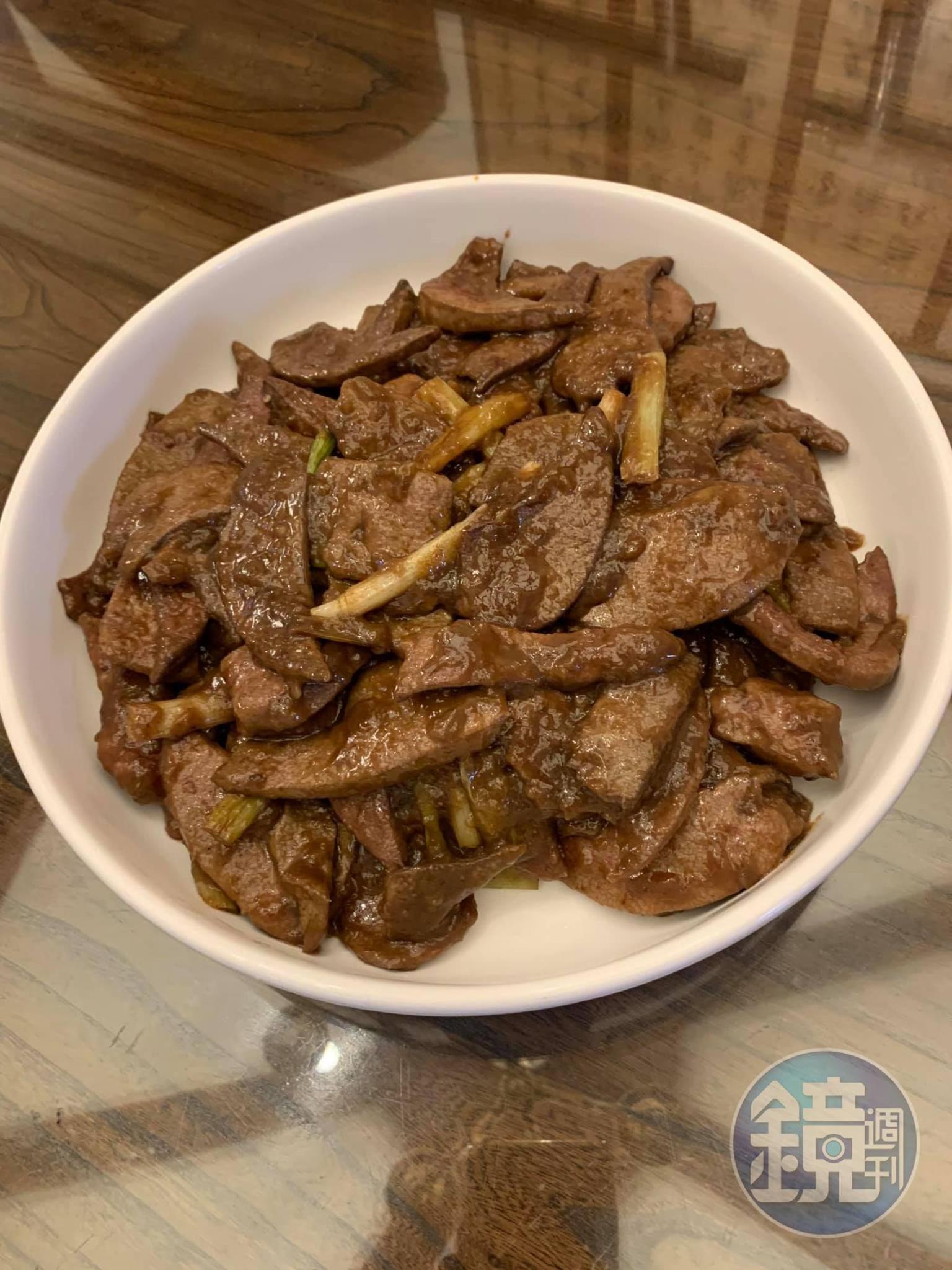 我太太很愛我炒的豬肝,最近應該會常做。