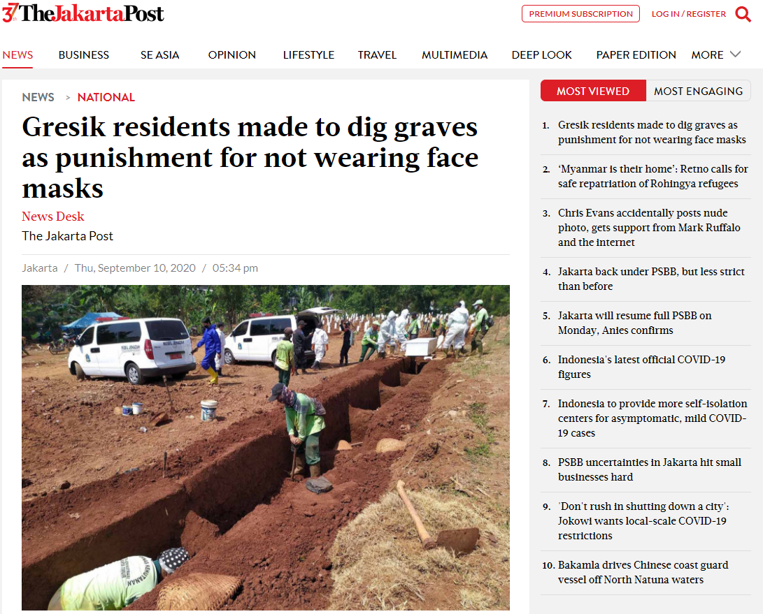 區長為了警惕拒絕戴口罩的民眾，要求他們為染疫而亡的民眾挖墳。（翻攝自《雅加達郵報》）