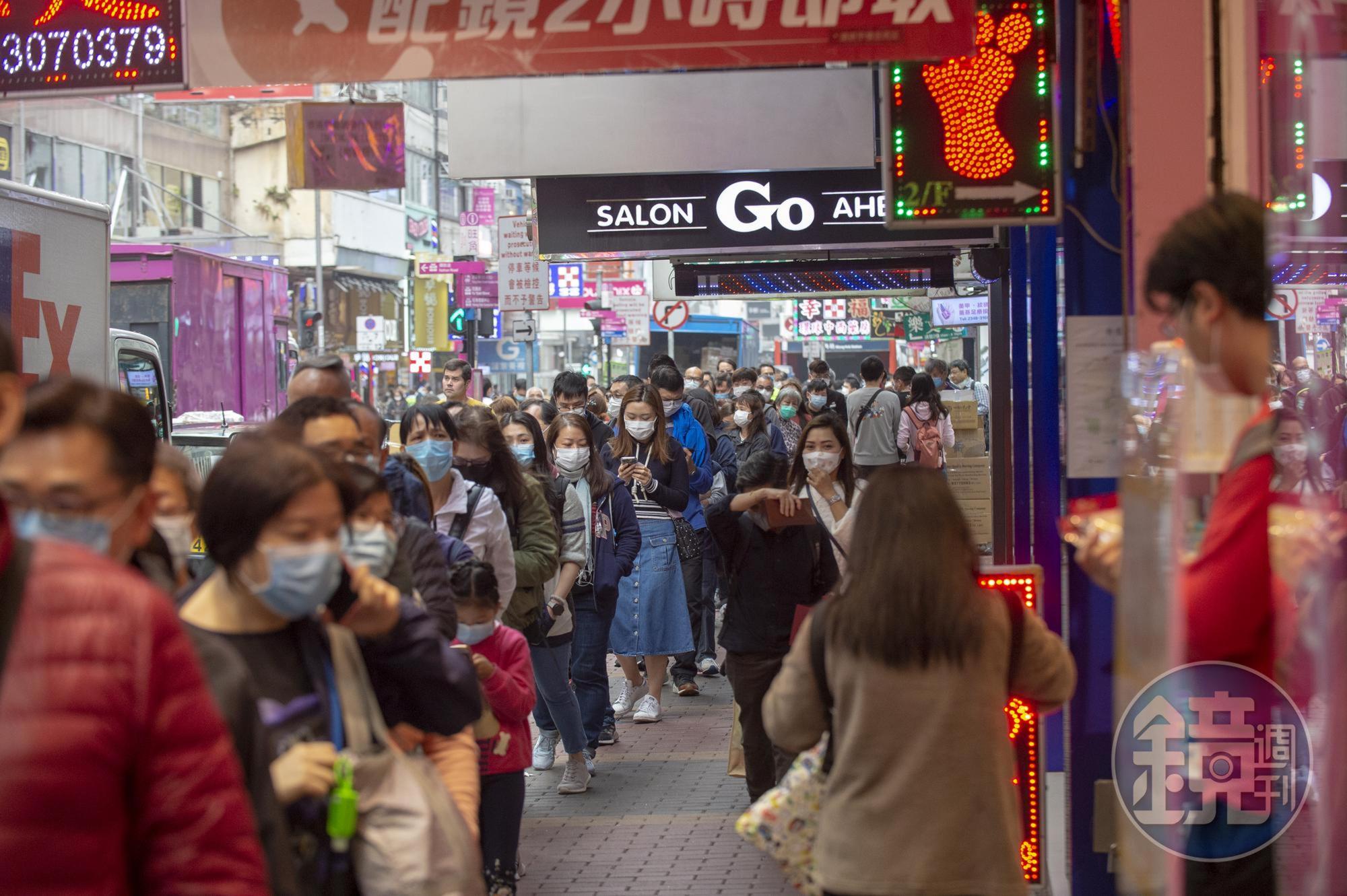 因疫情再加上港版國安法上路，美國國務院近日更新對於中國和香港的旅遊警示級別。（本刊資料照）