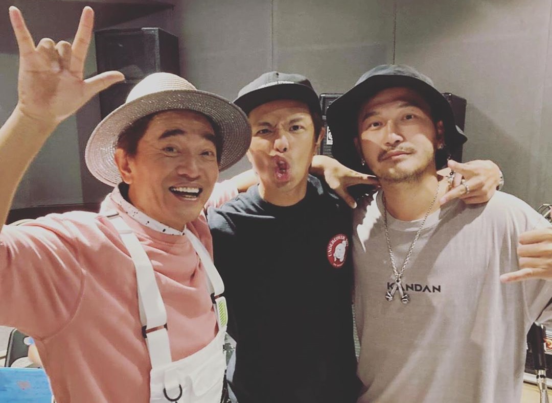 去年小鬼（中）入主《綜藝玩很大》班底，重回綜藝節目，吸引不少粉絲衝高收視。（翻攝自小鬼IG）