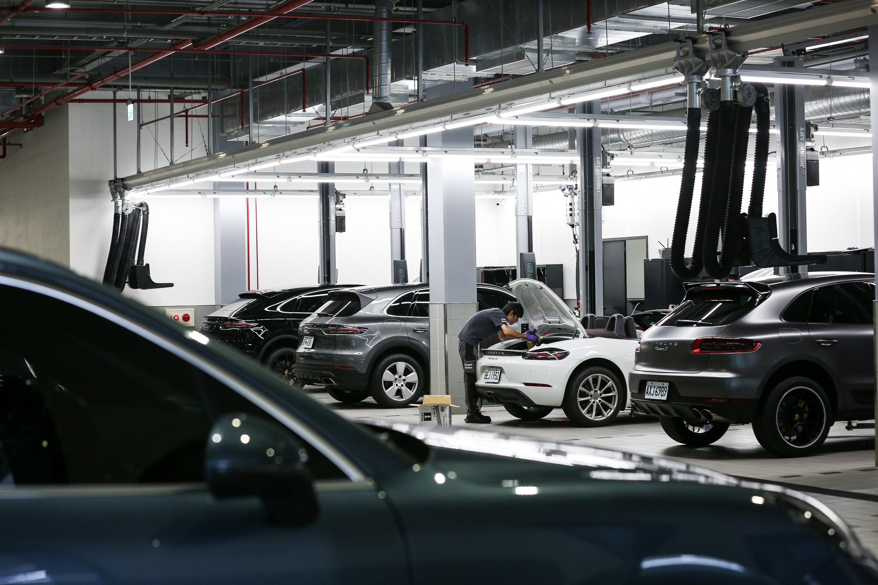 新據點內部也以保時捷「Destination Porsche」概念打造,共規劃了四大主題展區。
