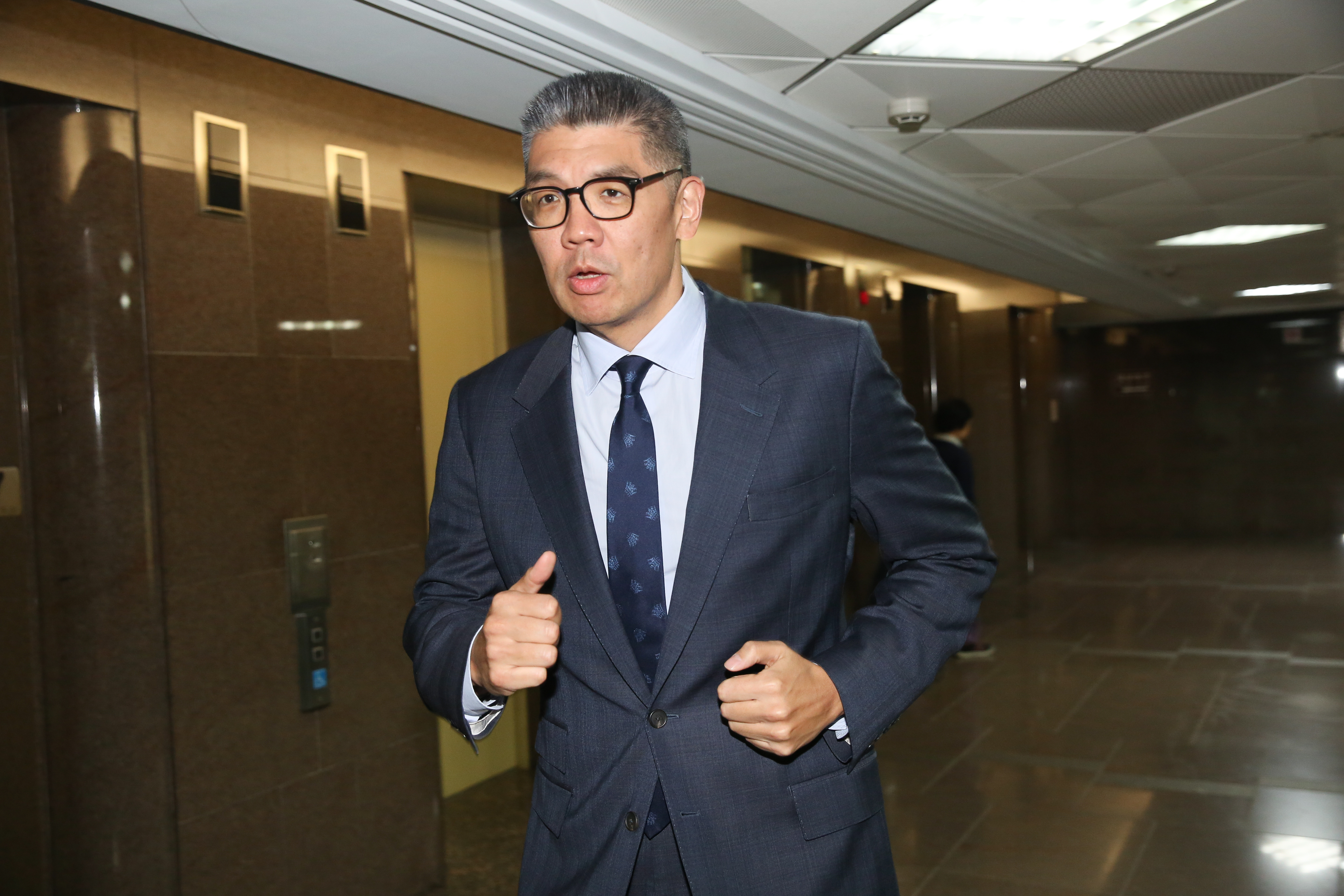 針對武漢肺炎及美豬議題，連勝文po文狠酸民進黨與陳時中，「人出不去，豬進得來，民進黨發大財。」（本刊資料照）