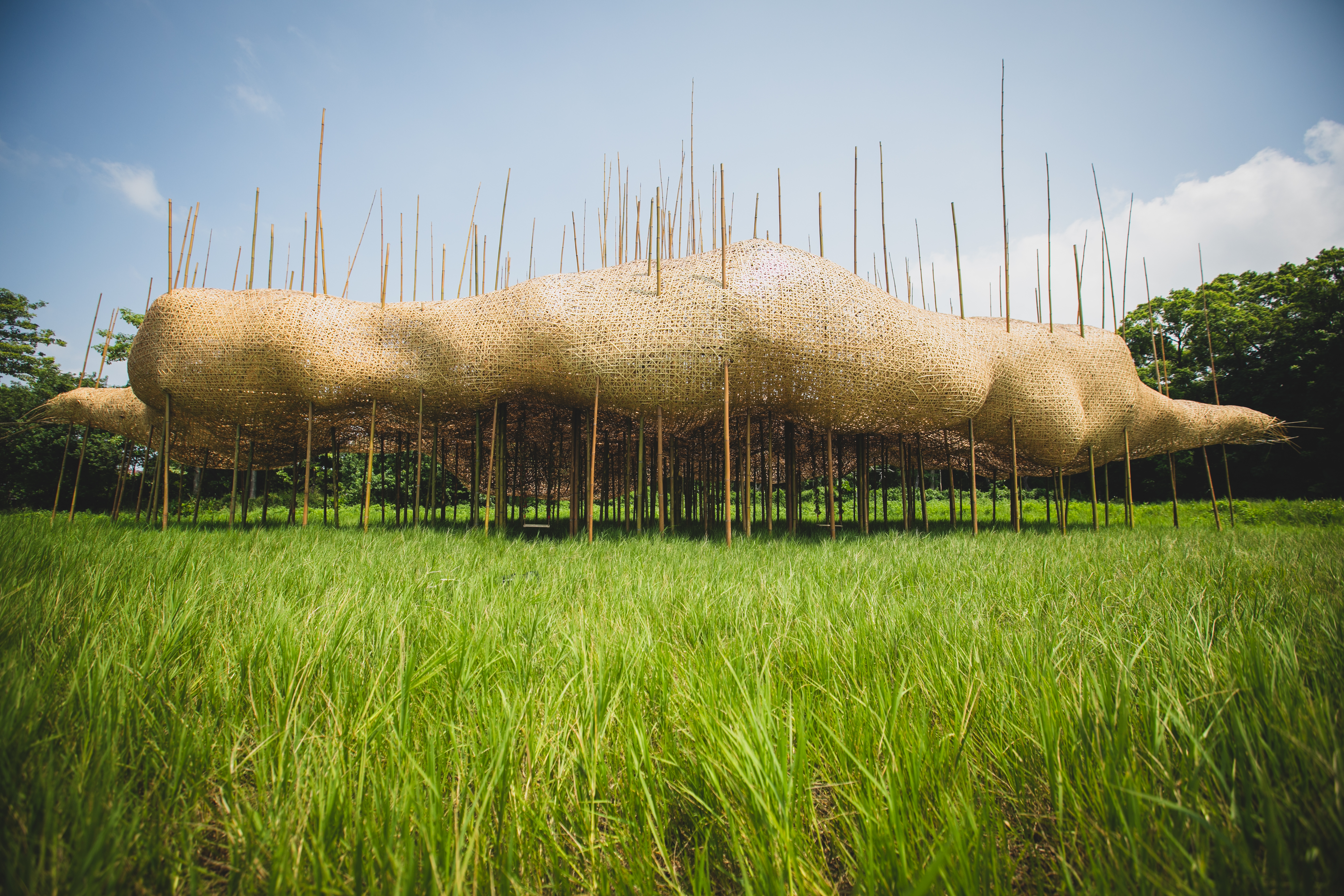 雙連坡展區：《竹下秋千》—游文富。（桃園市政府提供）