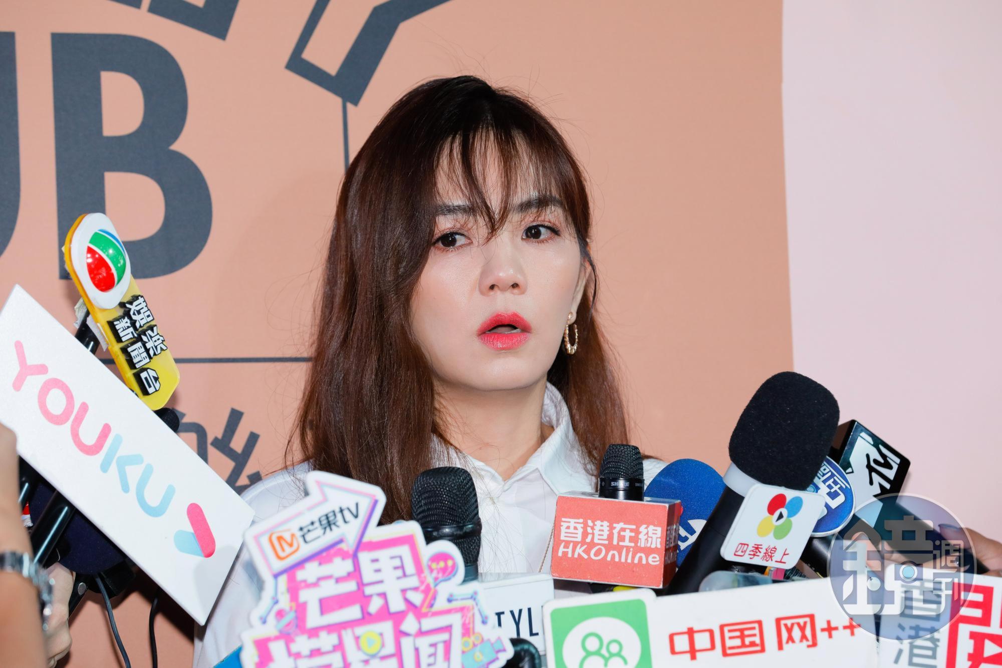 ELLA難以想像小鬼家人的傷痛,但也希望小鬼能放下一切,安心去往另一個世界。