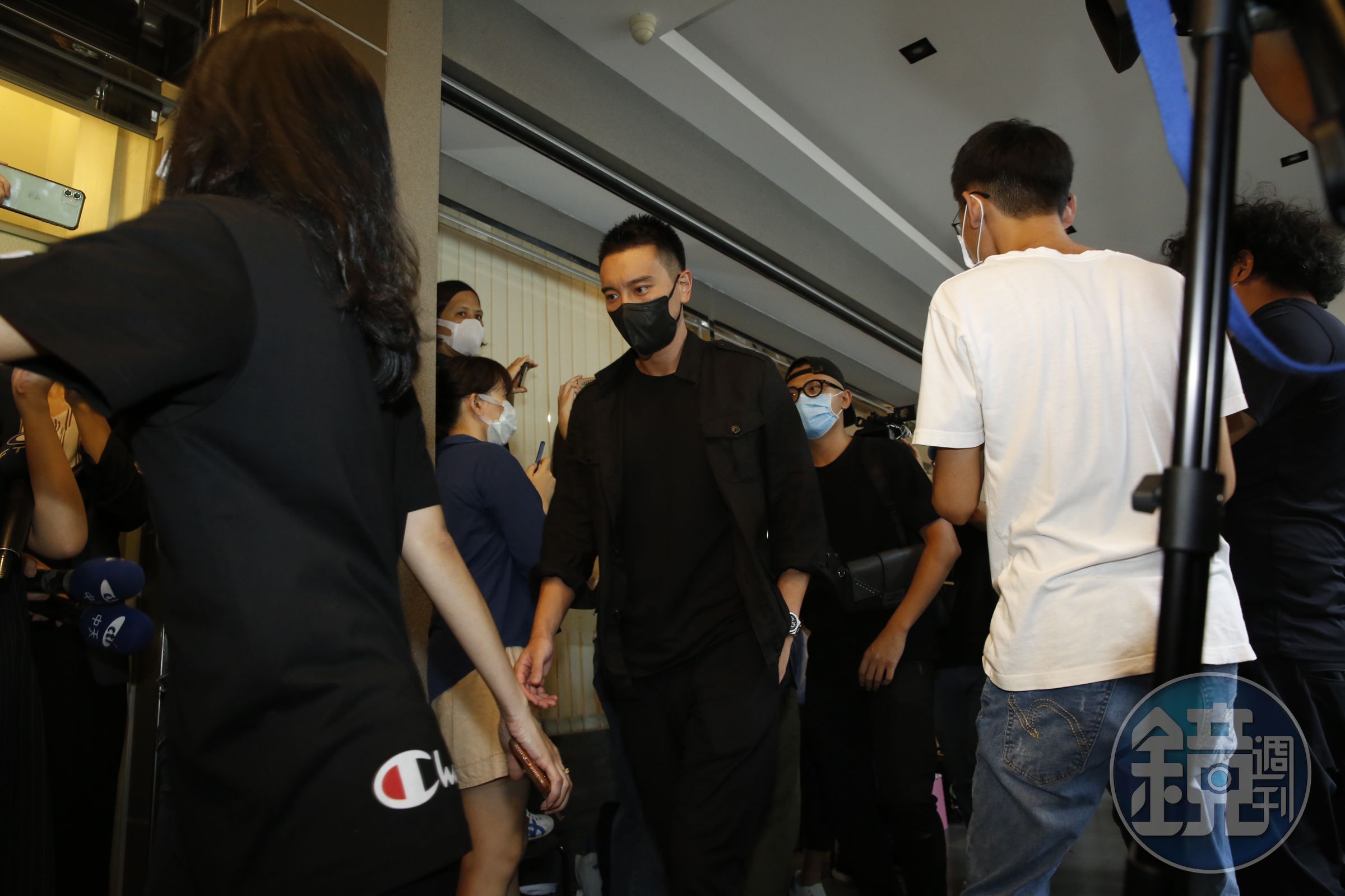 王陽明也親自前往靈堂悼念小鬼。