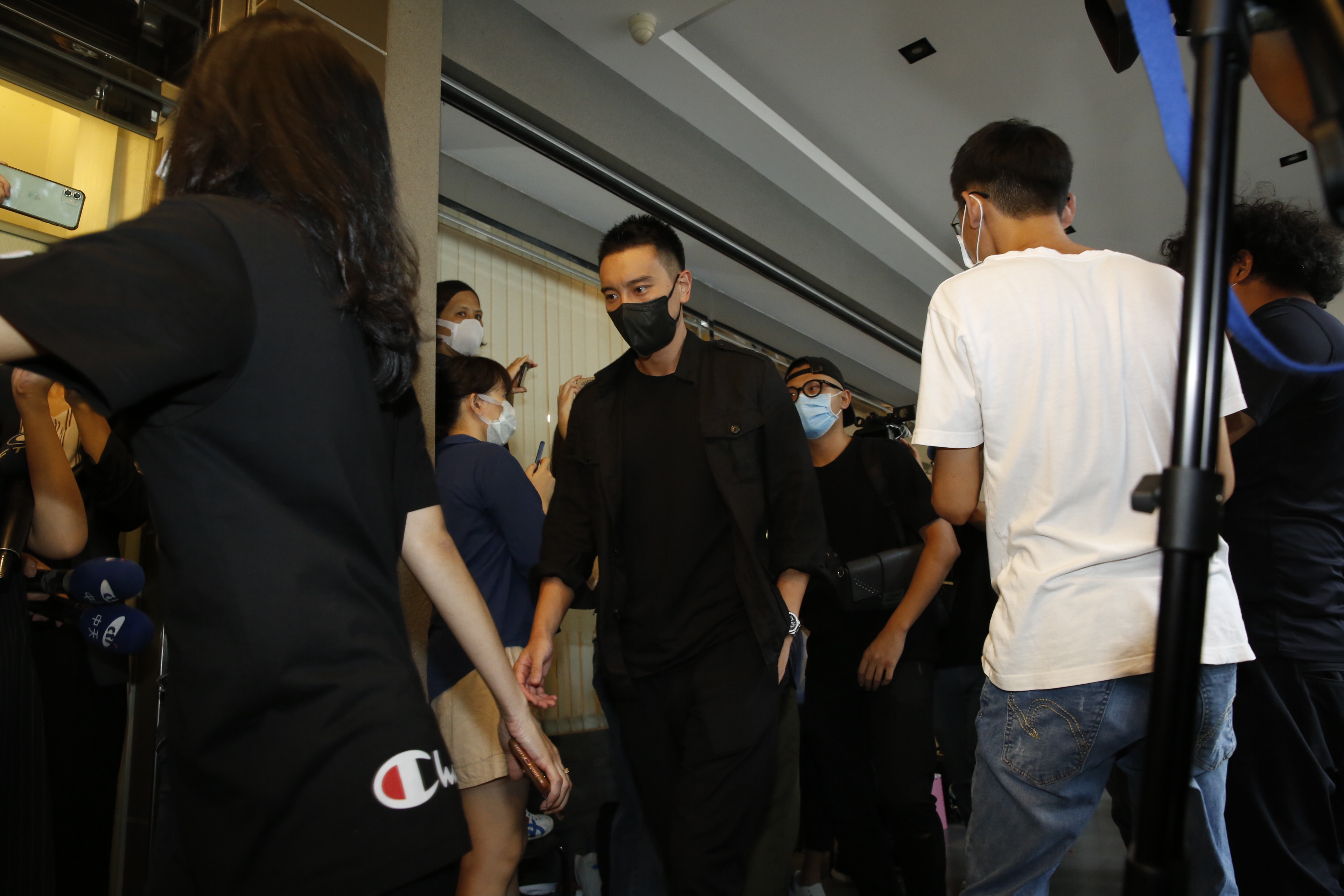 王陽明也親自前往靈堂悼念小鬼。