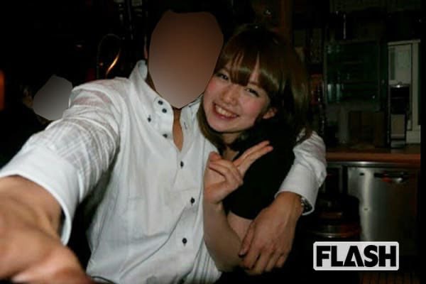 弘中綾香與多名男子的親密合照被流出,引起討論。(翻攝自wasurejinobase推特)